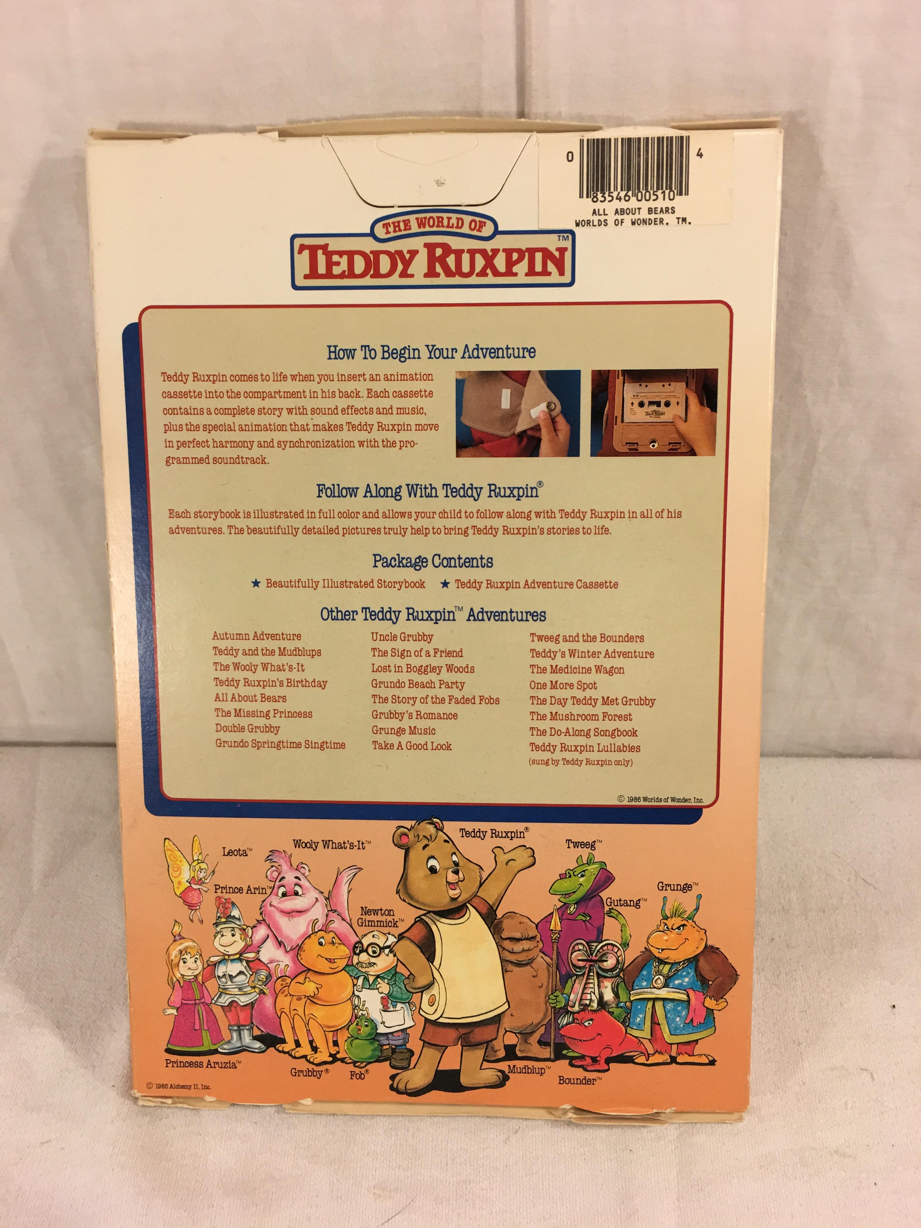 Collector Vintage 1985 Alchemy II WOW Teddy Ruxpin "All About Bears" Cassette Tape & Storybook in Bo