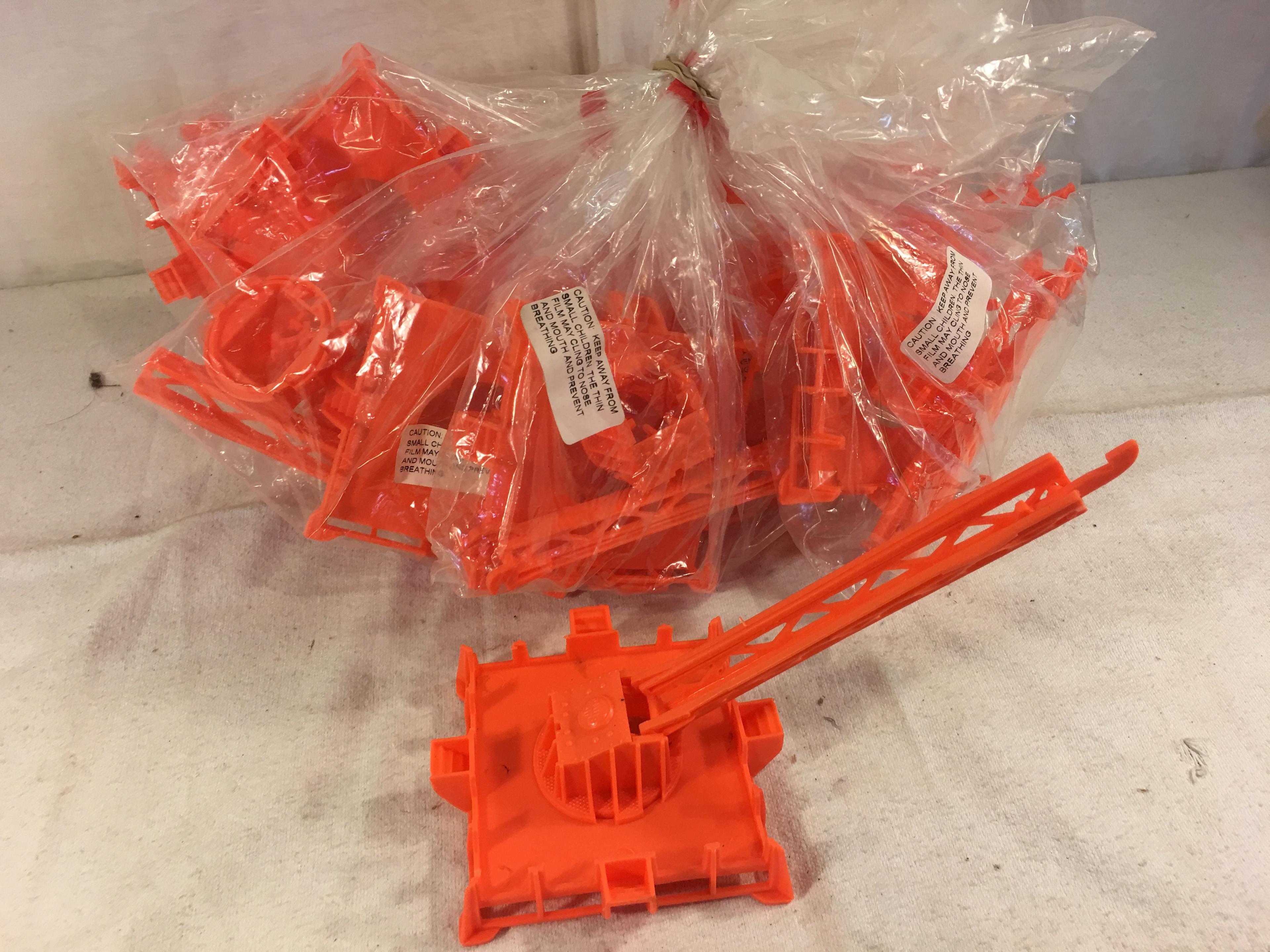 Lot of 10 Pieces Collector Marx Orange Color Plastic Accessory Toys - See Pictures