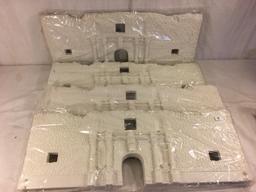 Lot of 4 Pieces Collector Marx Sealed Plastic  White Castle Size each: 21 by 8" - See Pictures