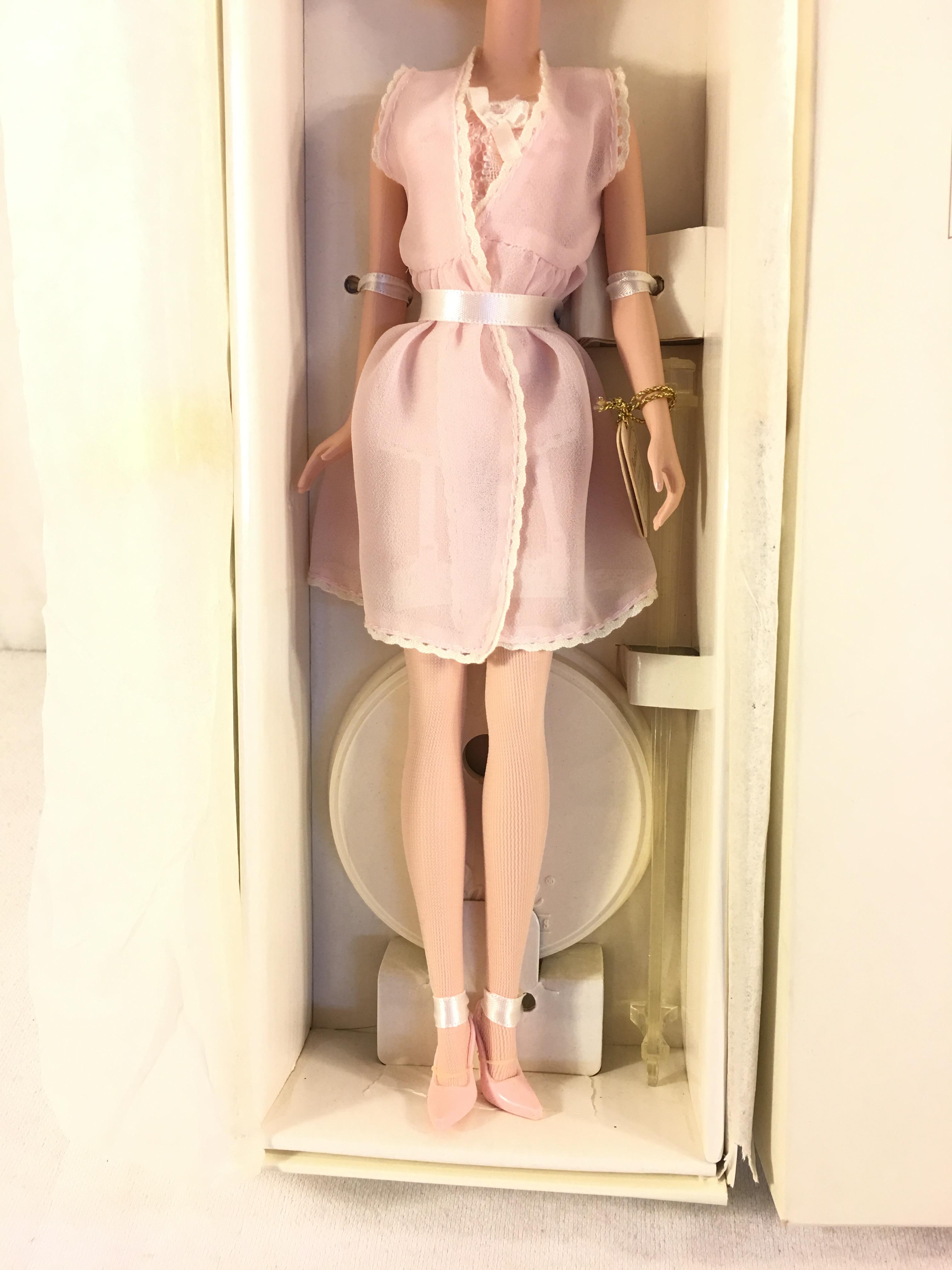 NIB Collector Genuine Silkstone Body Lingerie Fashion Model Barbie Doll Box: 13.5"x4.5"