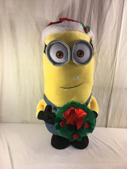 Collector NWT Universal Illumination Despicable Me Kevin Holiday Greeter 24-25"Tall