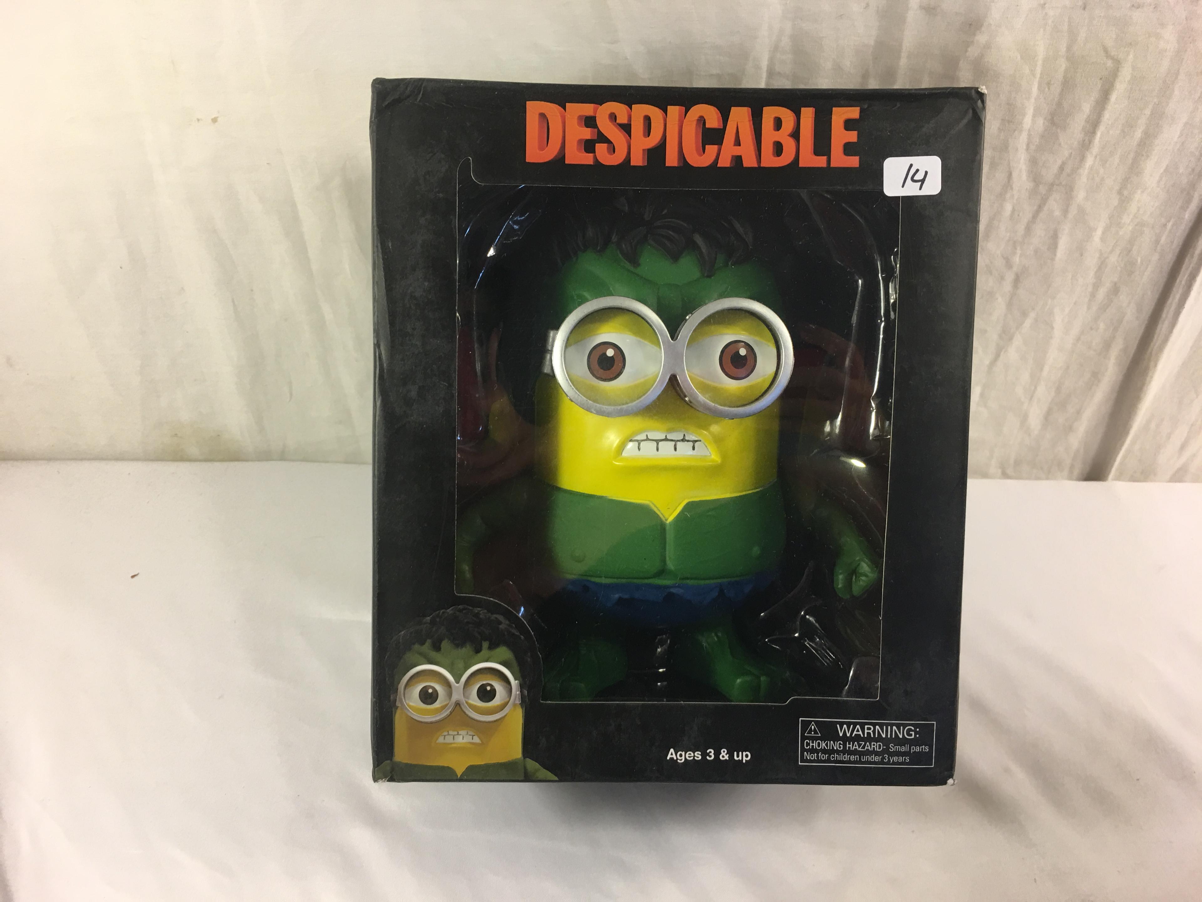 NIB Collector Despicable Me Hulk Minion Superhero Edition  Action Figure 9.5"Tall Box