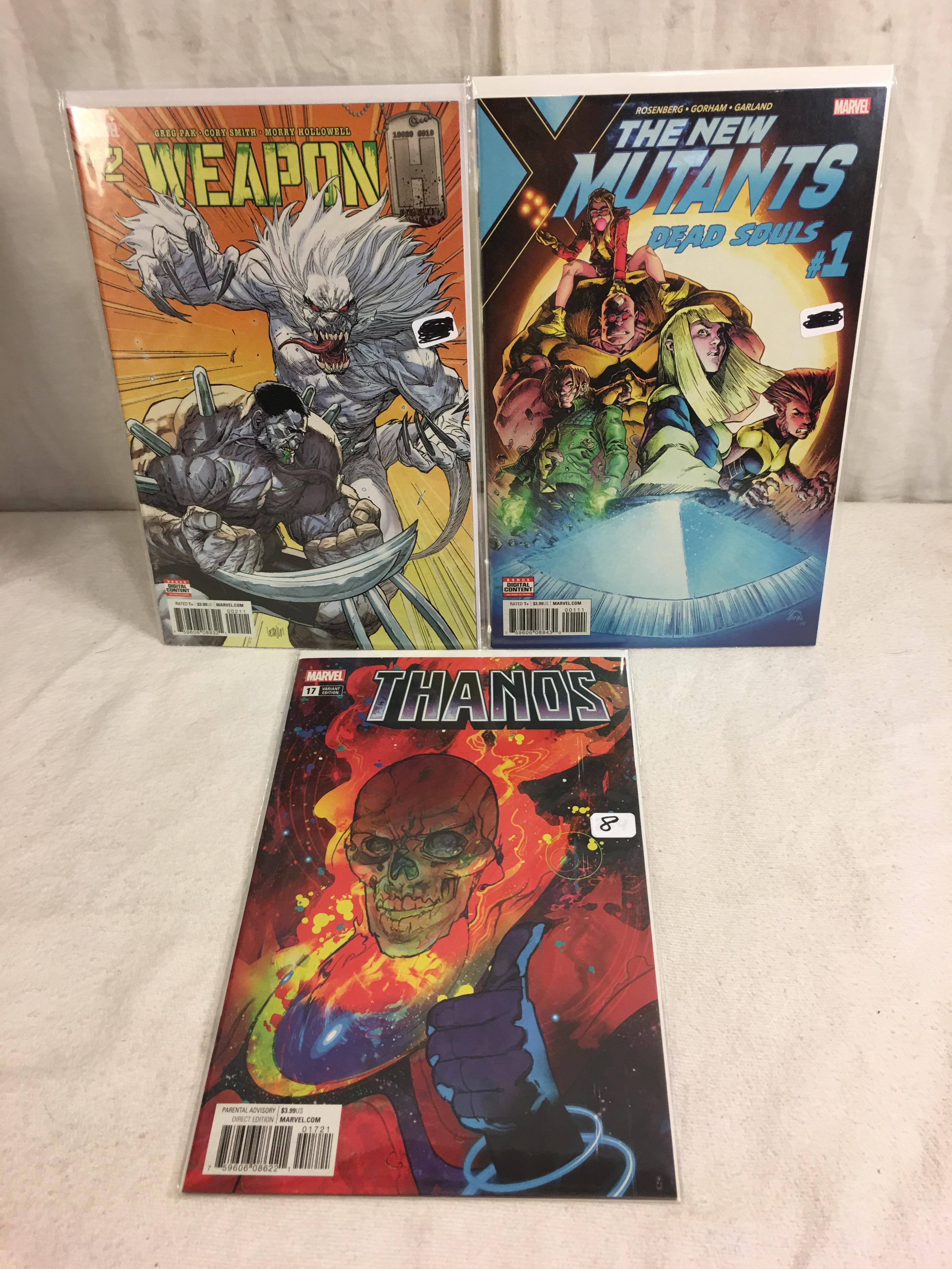 Lot of 3 Pcs Collector Marvel Assorted Comic Books No.2.11.17. Comic Books