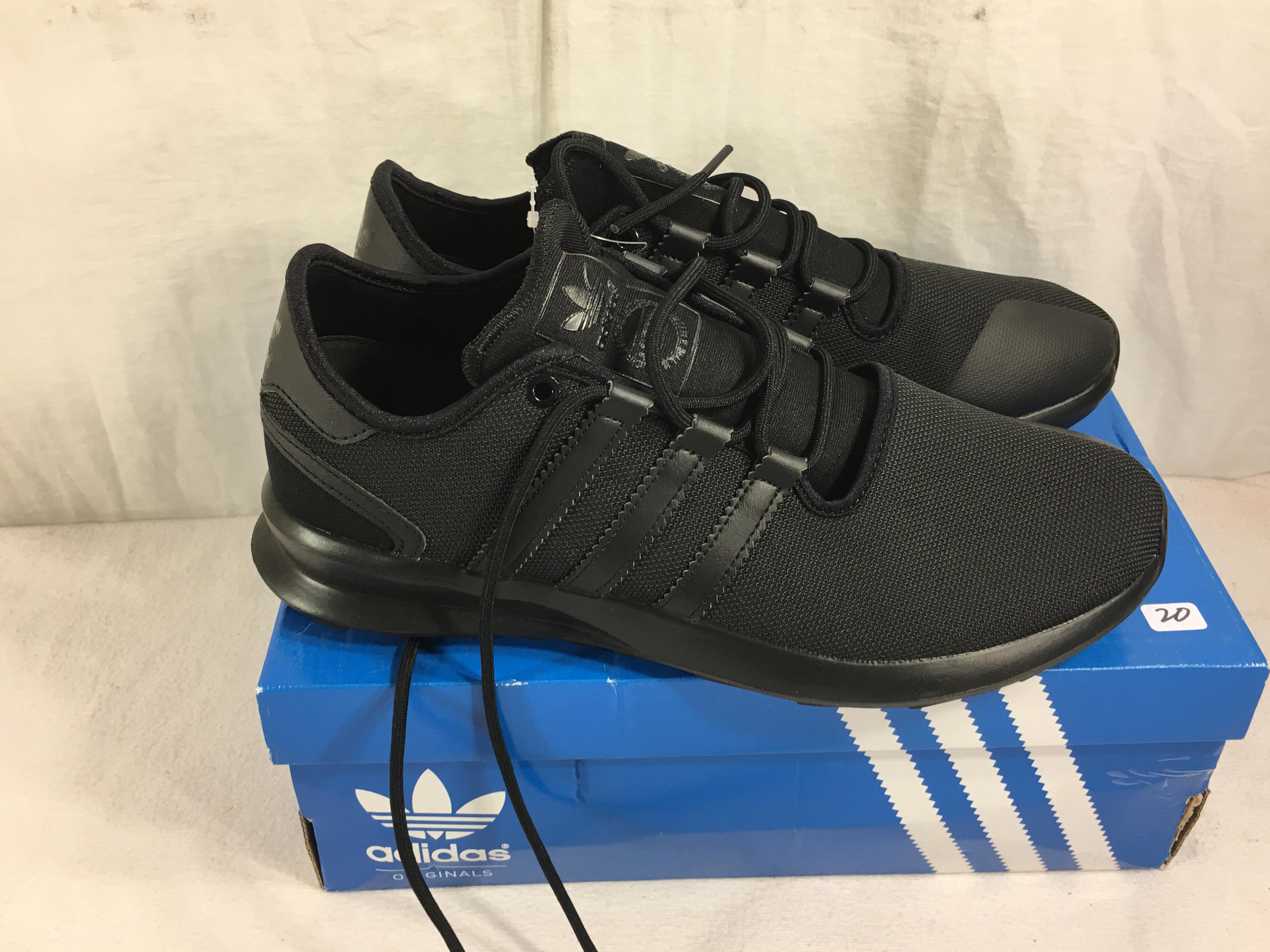 New Men's Shoe Adidas Ortholite Black Color Size: 11US - See Photos