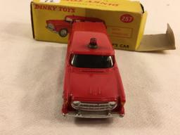 Collector Vintage Dinky Toys No.257 Fire Chief's Car Made in England By meccano Ltd. W/Box