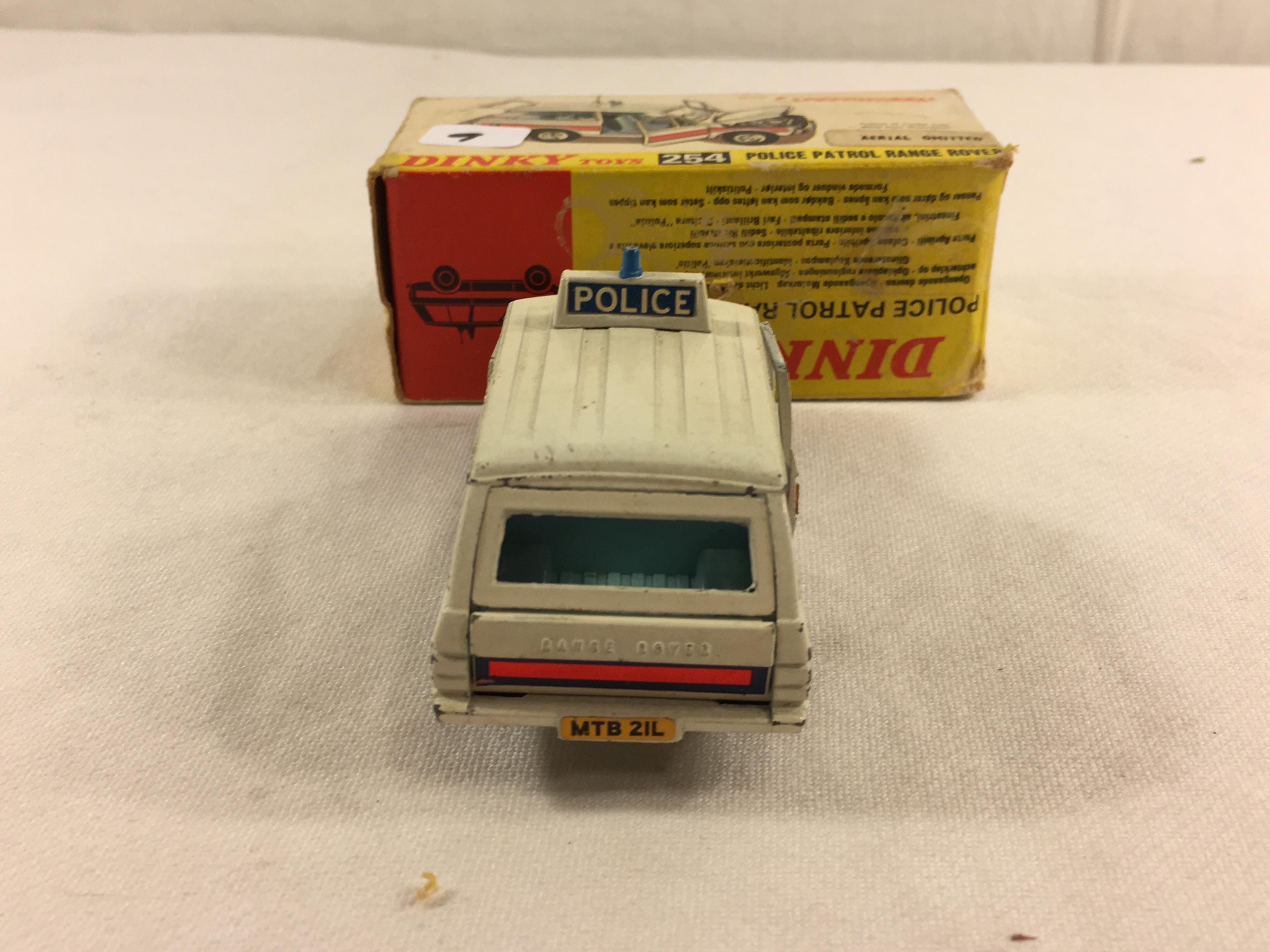 Collector Vintage Dinky Toys No.254 Police Patrik Range Rover Scale Model Made in England W/Box