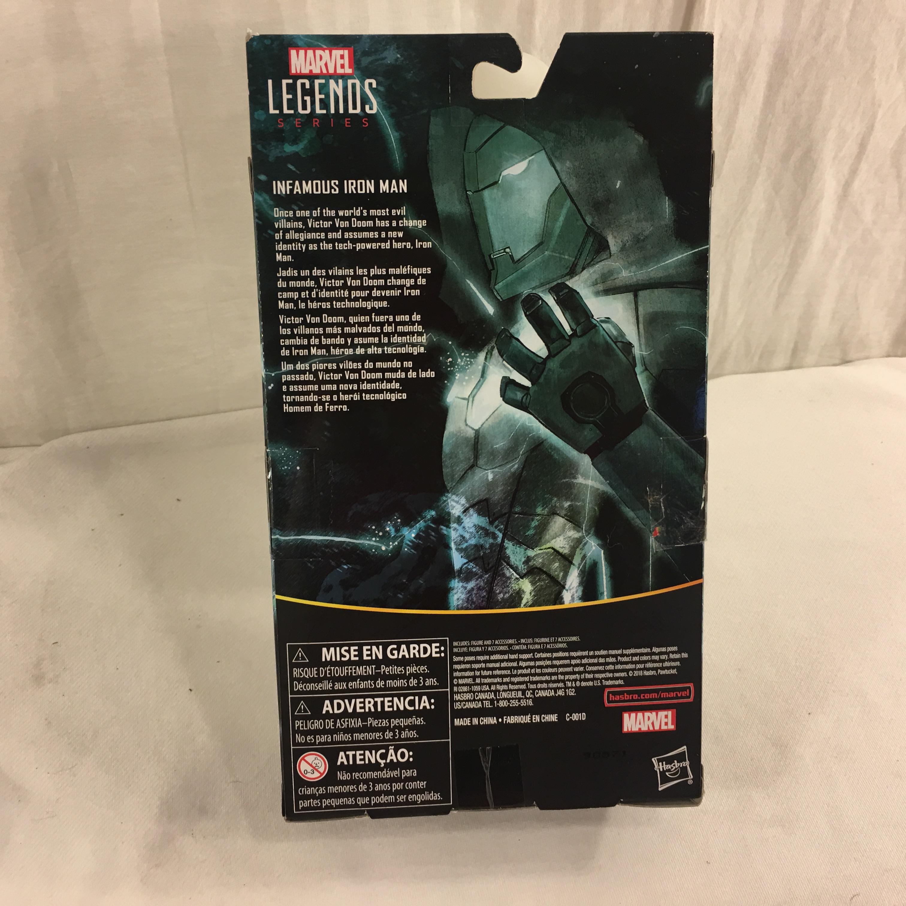 Collector NIB Hasbro Marvel Legends Series Infamous Iron Man 9 1/4"Tall