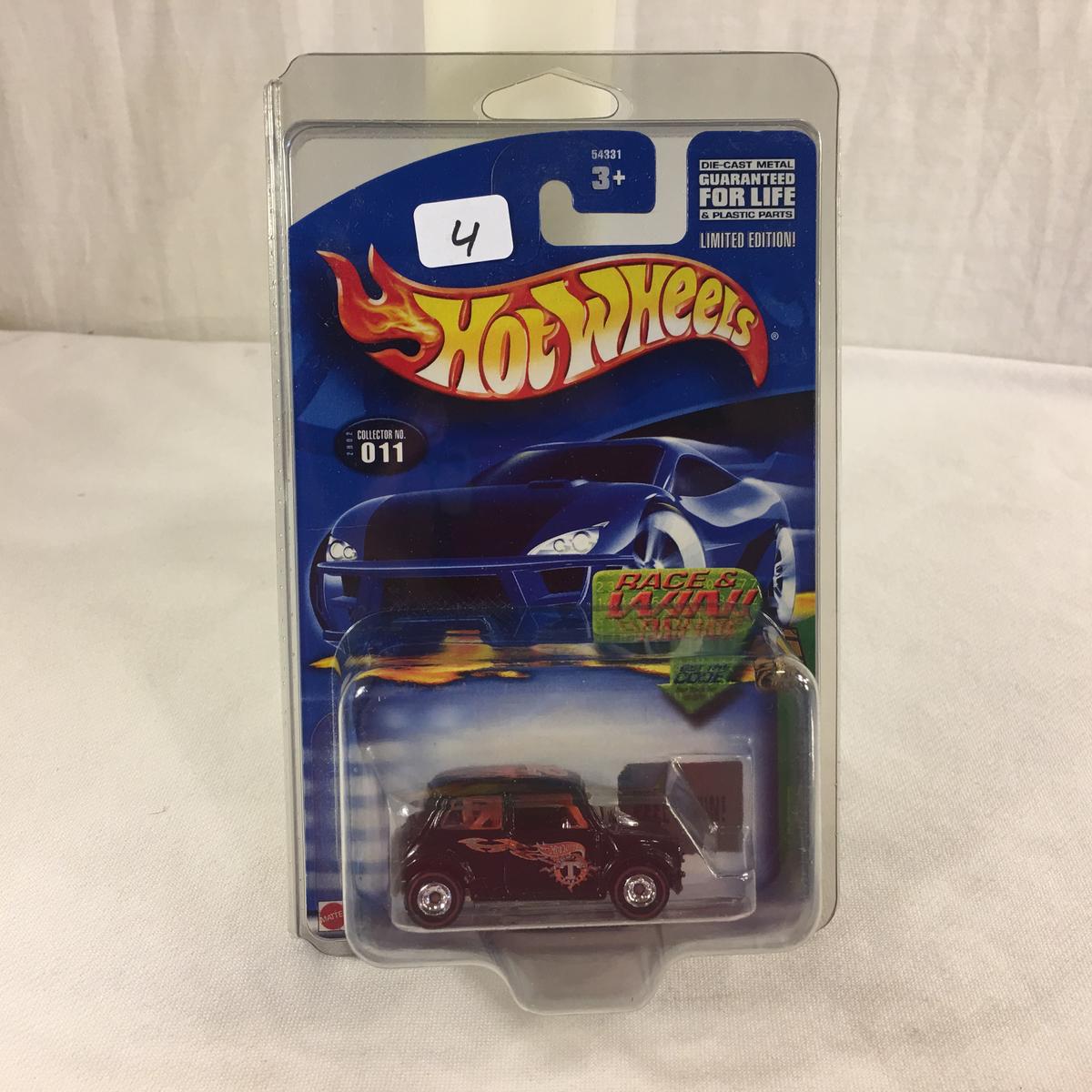 Collector NIP Hot Wheels Treasure Hunt Series  Mini Cooper 11/12 Cars 1:64 Scale DieCast Car