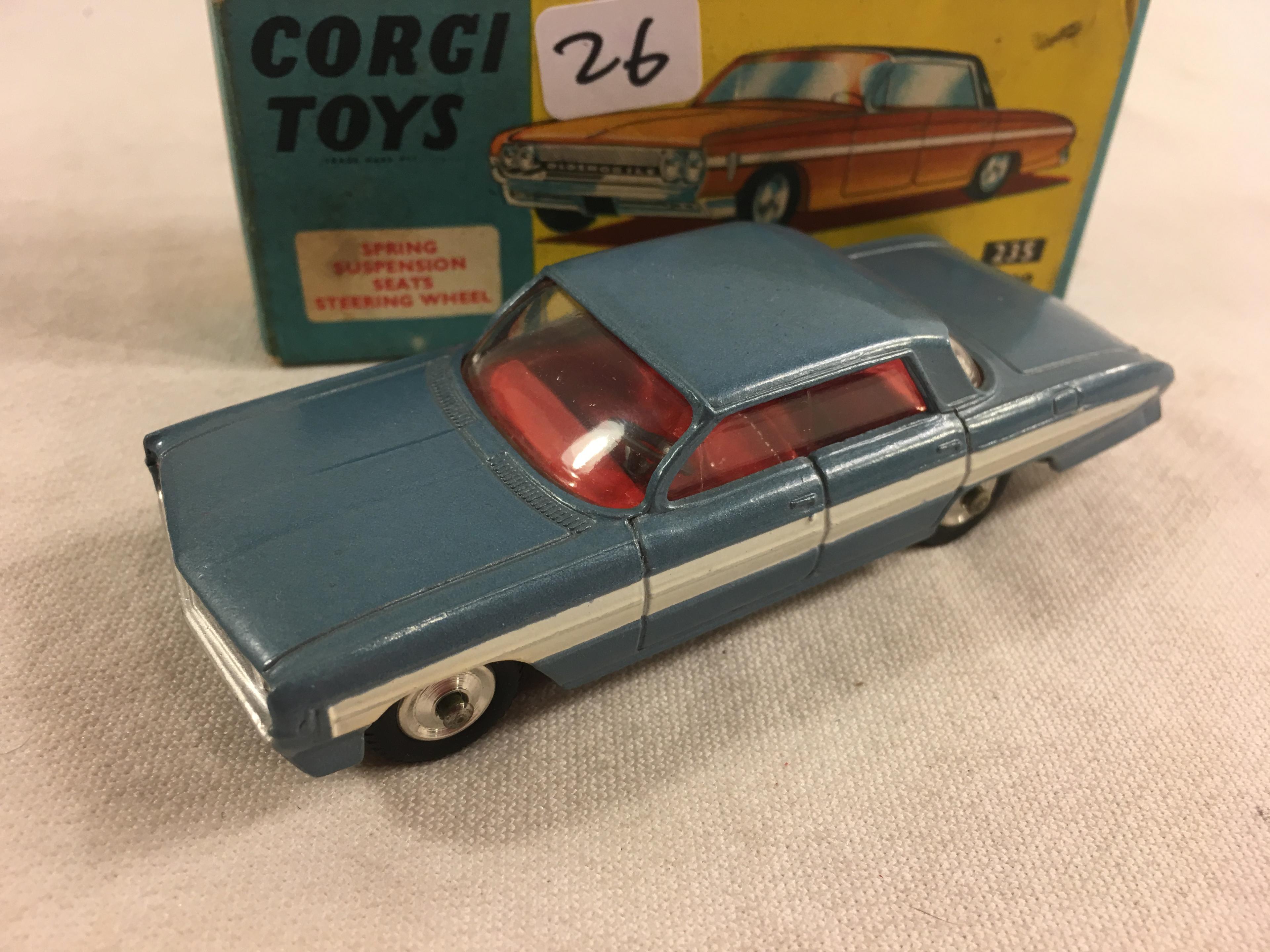 Collector Vintage Corgi Toys Oldsmoblie Super 88 No.235  Die-Cast Scale Models Glidamatic Car