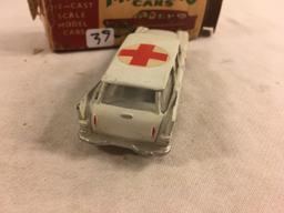 Collector Vintage Mini-Auto Cars  Prescision Die-cast Scale Model Cars  Red Cross Ambulance #307