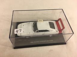 Collector Universal Hobbies 1969 Dodge Charger Daytona 1:43 Scale white/Red Color DieCast car