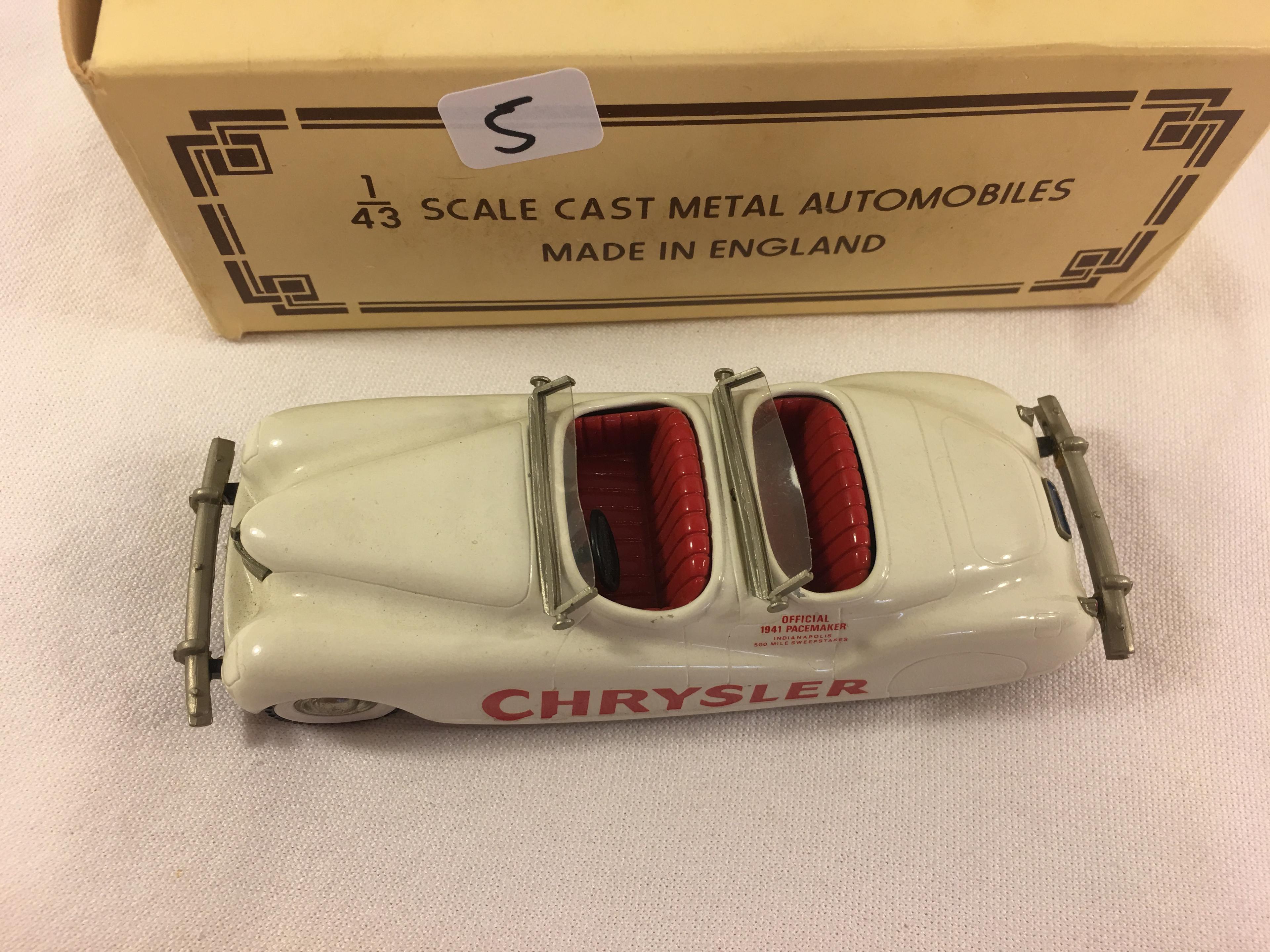 Collector Loose In Box Metal Automobiles Brooklin Models Made In England Scale 1/43