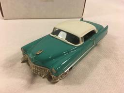 Collector USA Models USA-7 1955 Cadillac Coupe De Ville Wegewood Green & White Sinclair's Mini-Auto