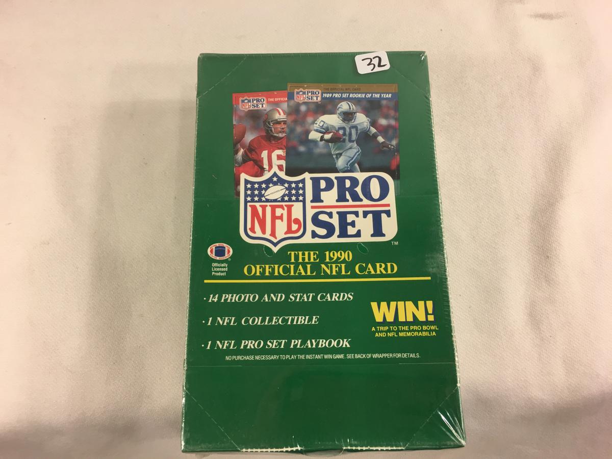 New Sealed in Box - The 1990 Pro Set NFl  Official NFl Sport Trading Sport Football Sport Cards