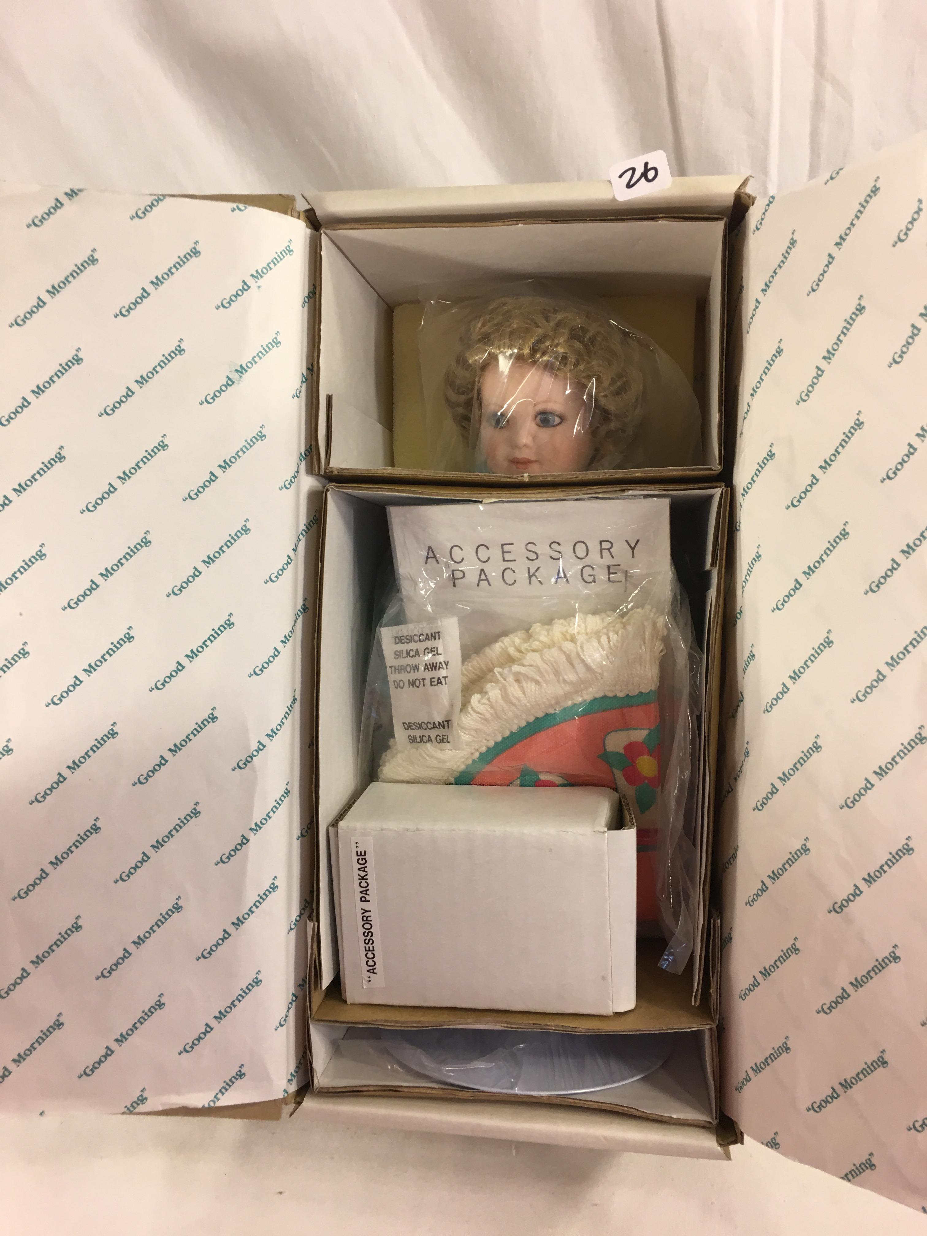 Collector Loose in Box Good Morning By Bessie Pease Cutmann Heritage Dolls 13"Tall Box