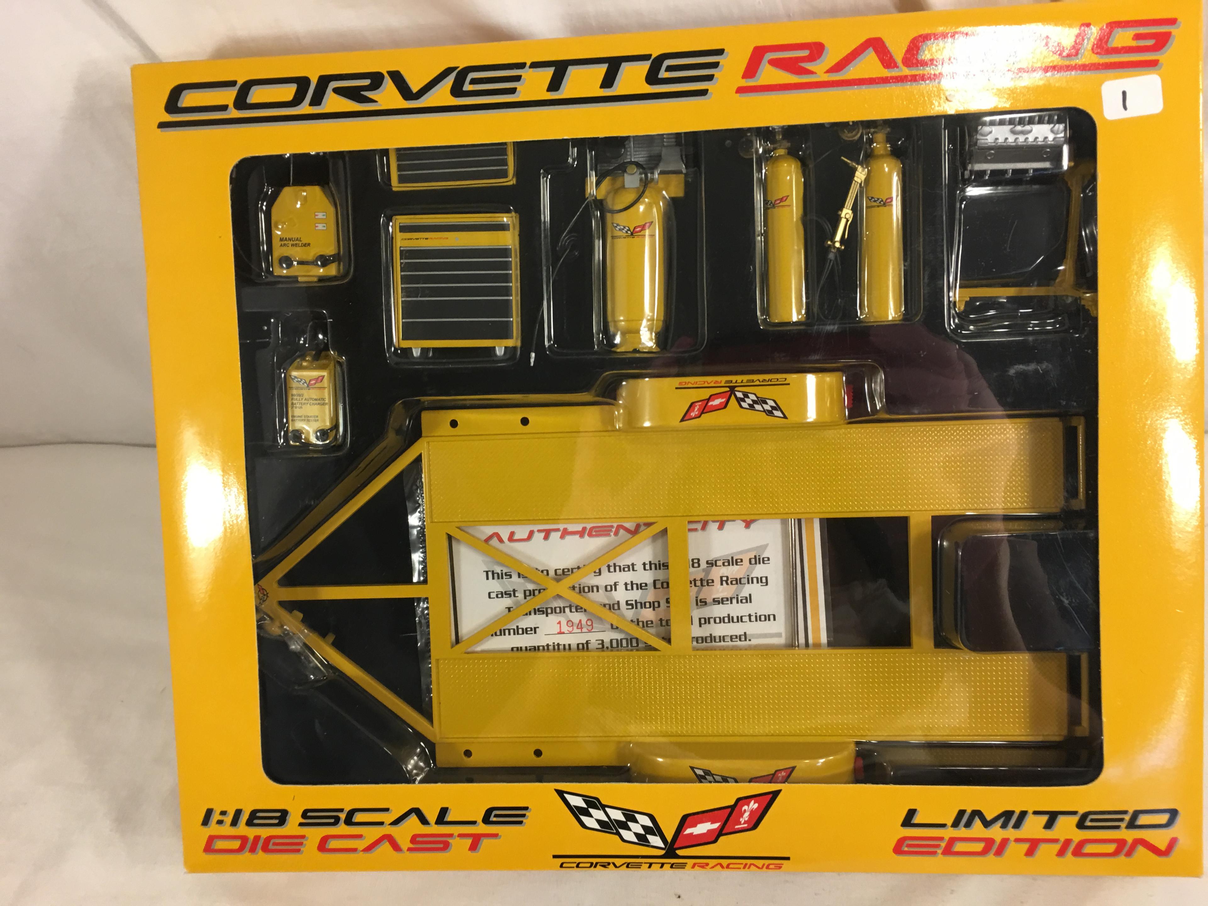 Collector NIP Corvette Racing Ltd. Die Cast 1:18 Scale Equipment