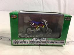 NIP Collector Toy Zone Mini Machines Die cast With Plastic Freeride X250 #99600
