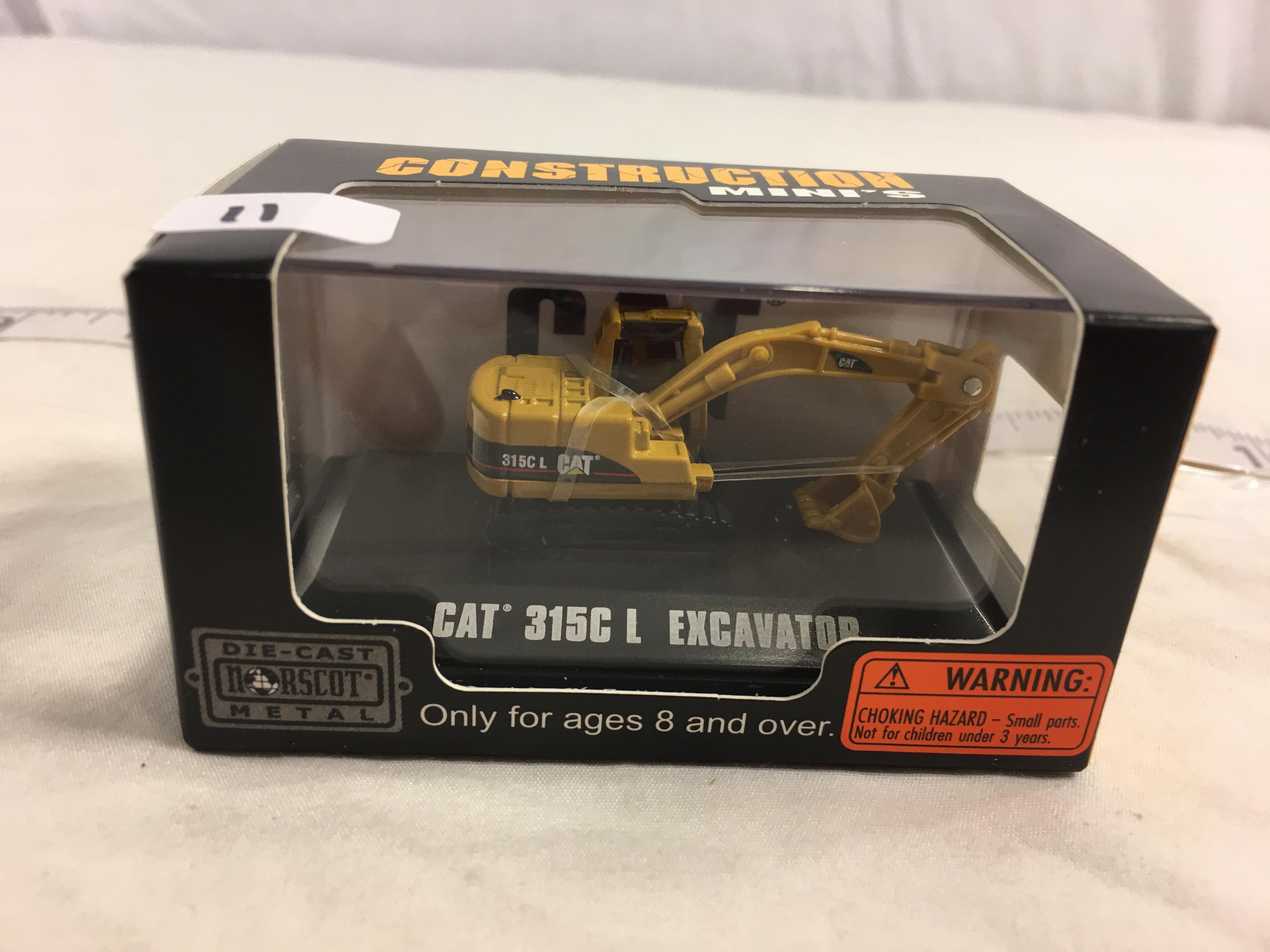 NIB Collector Construction Mini's DieCast  Norcost Metal "Cat' 315C Excavation