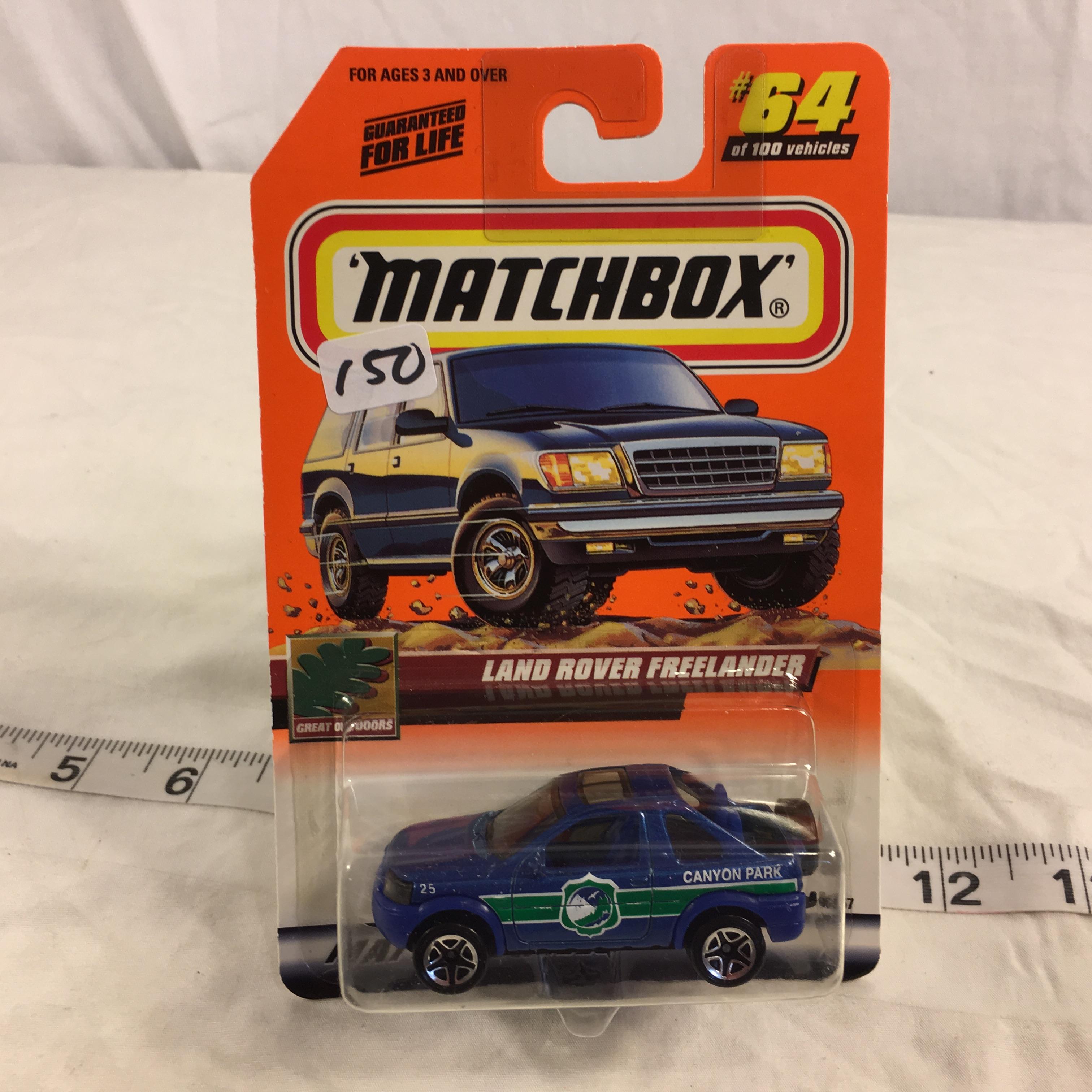 NIP Collector Matchbox Mattel Wheels Die-cast Metal & Plastic  #64 Land Rover Freelander