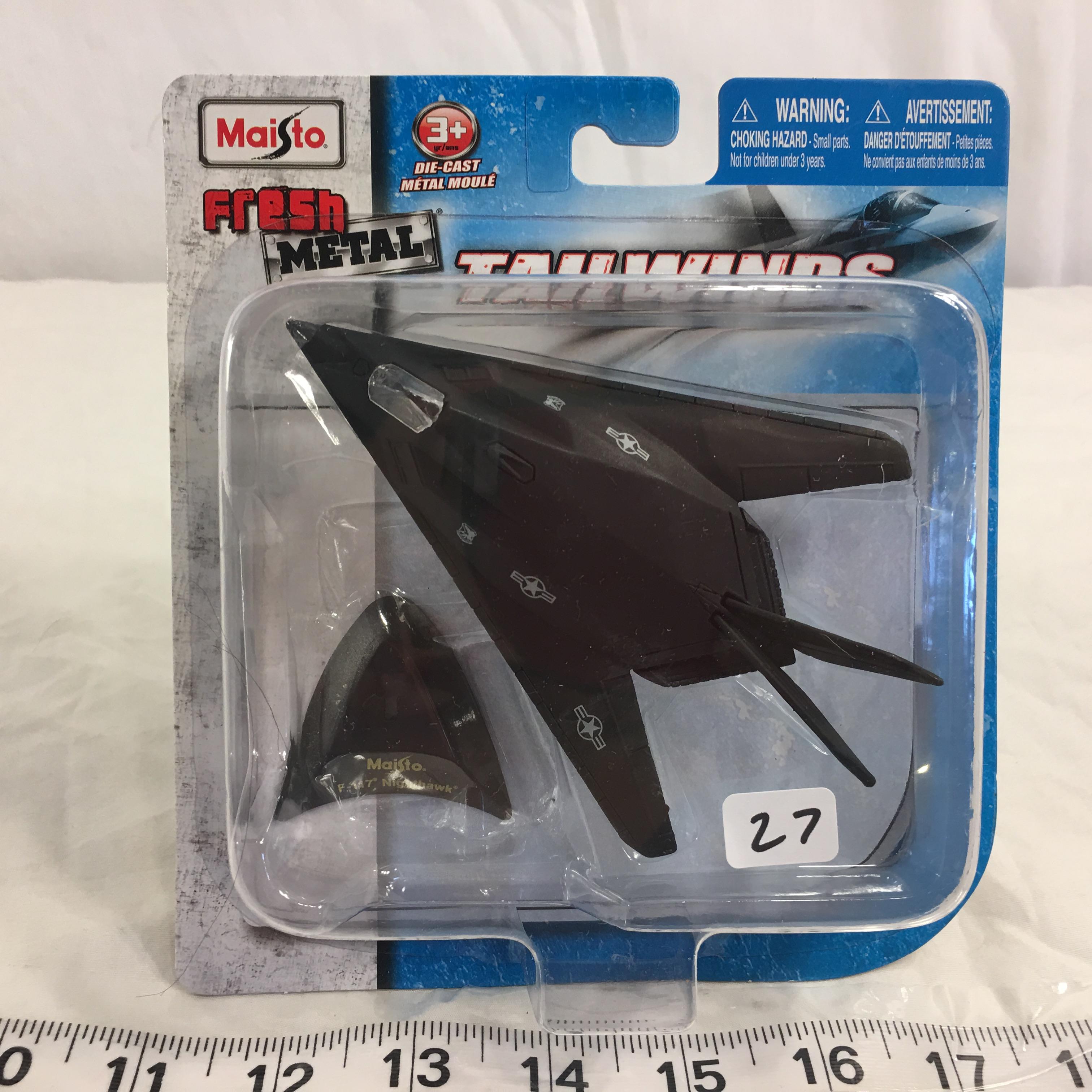 NIP Collector Maisto Fresh Metal Tailwinds DieCast metal "F-117 Nighthawk"