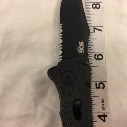 Colletcor Sog Trident Folded Knive Pocket Knife Overall Size: 5" Long