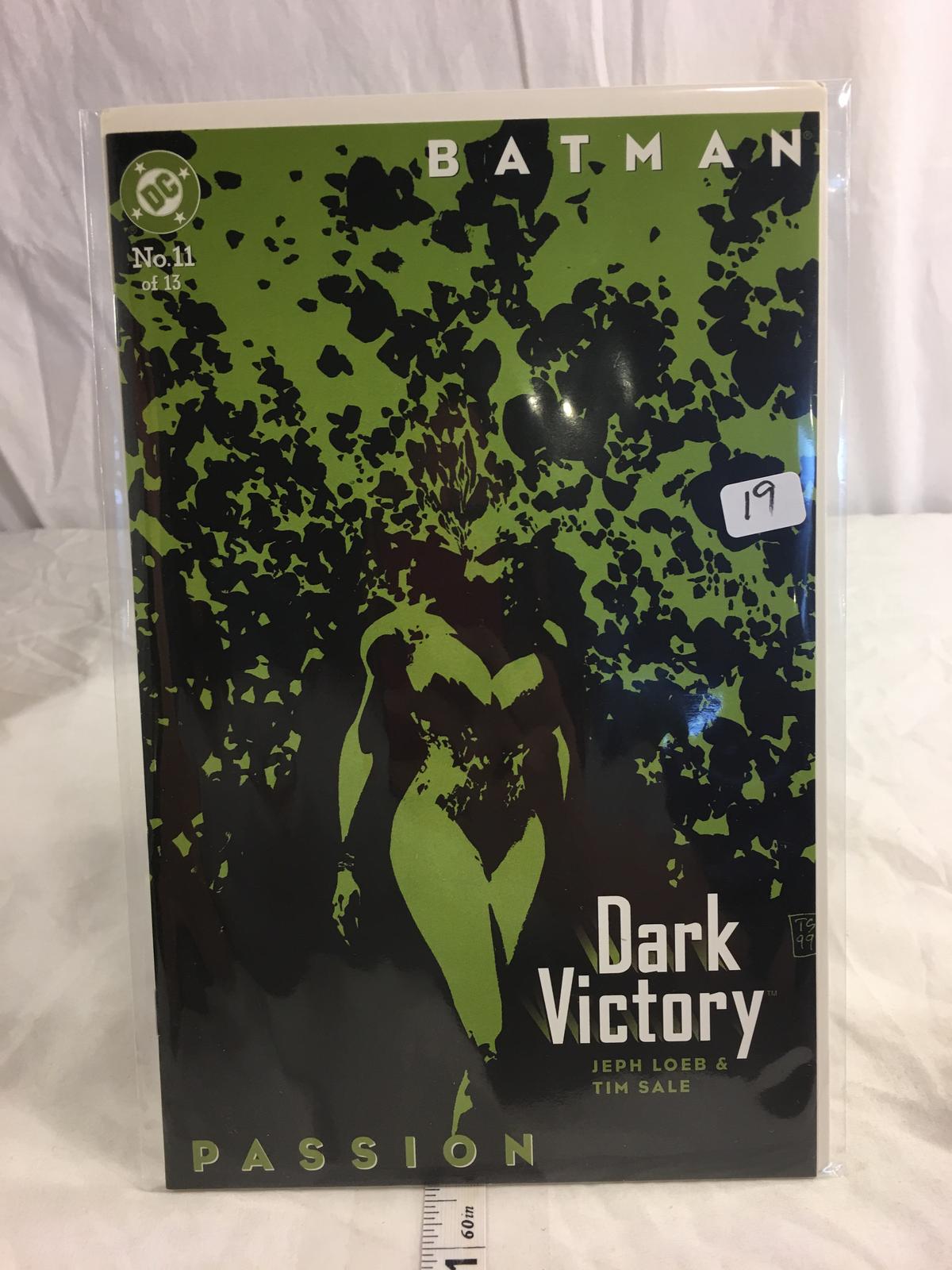 Collector DC, Comics Batman Dark Victory Comie Book #11 Of 13