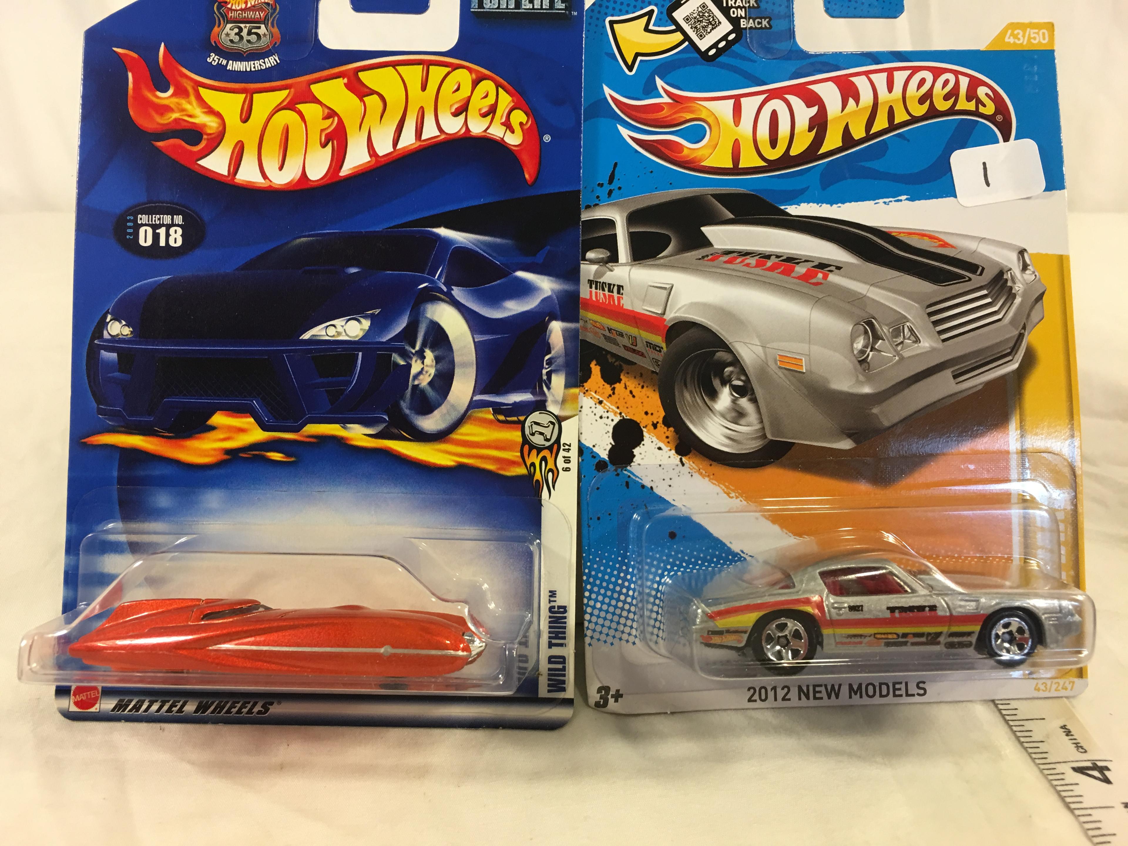 Lot of 2 Pieces Collector New IN Package Hot Wheels Mattel 1/64 Scale DieCast Meta & Plastic Parts