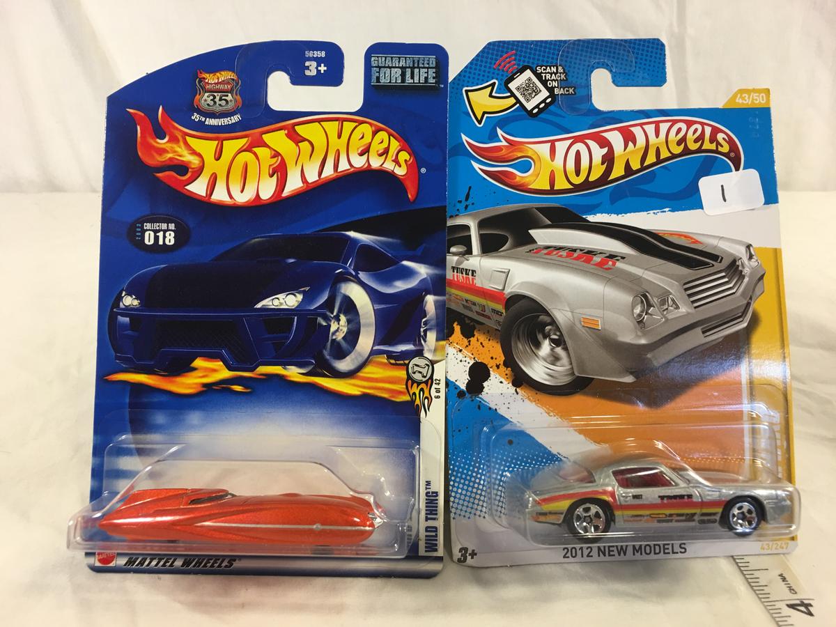 Lot of 2 Pieces Collector New IN Package Hot Wheels Mattel 1/64 Scale DieCast Meta & Plastic Parts