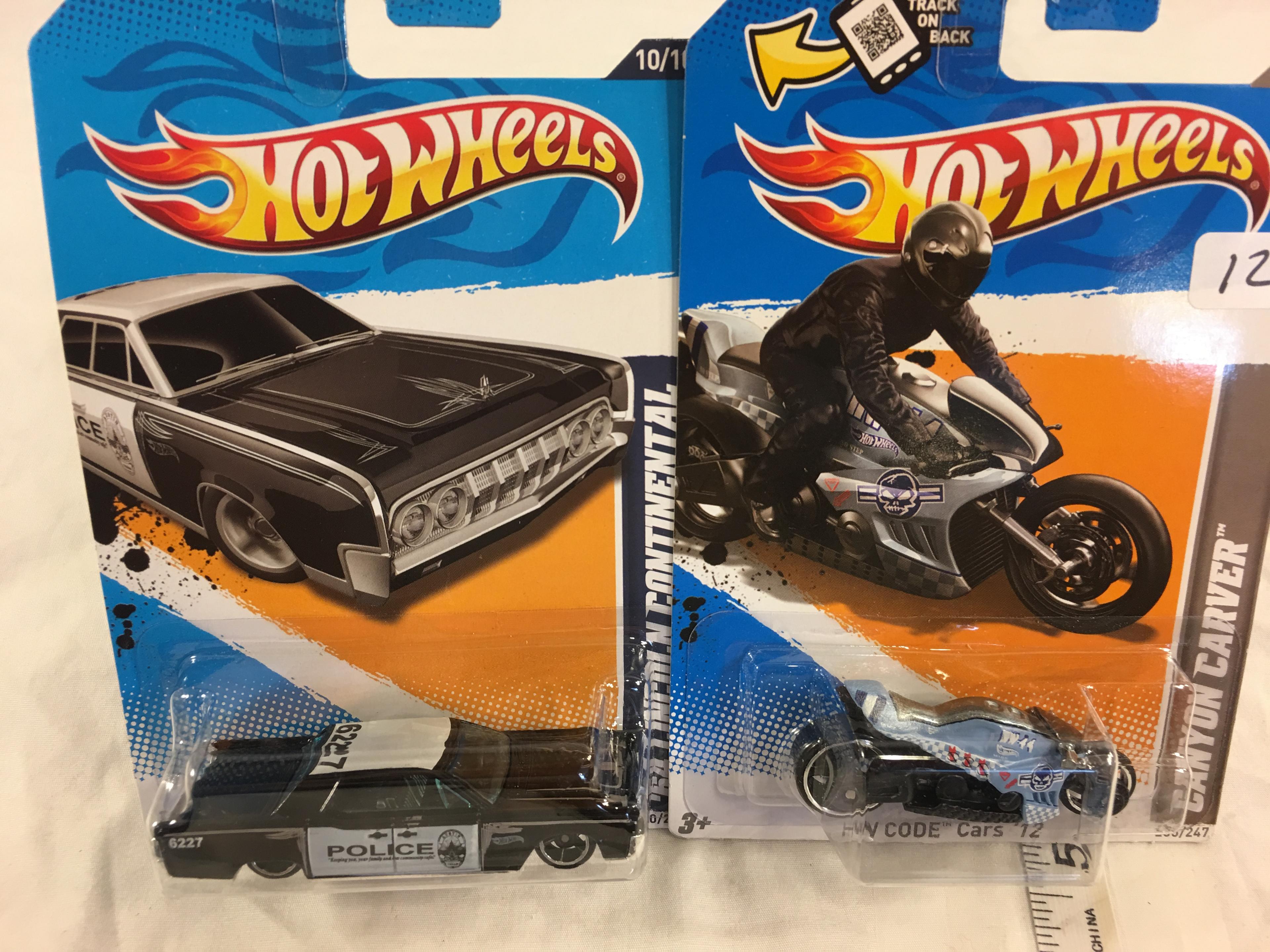 Lot of 2 Pieces Collector New IN Package Hot Wheels Mattel 1/64 Scale DieCast Meta & Plastic Parts