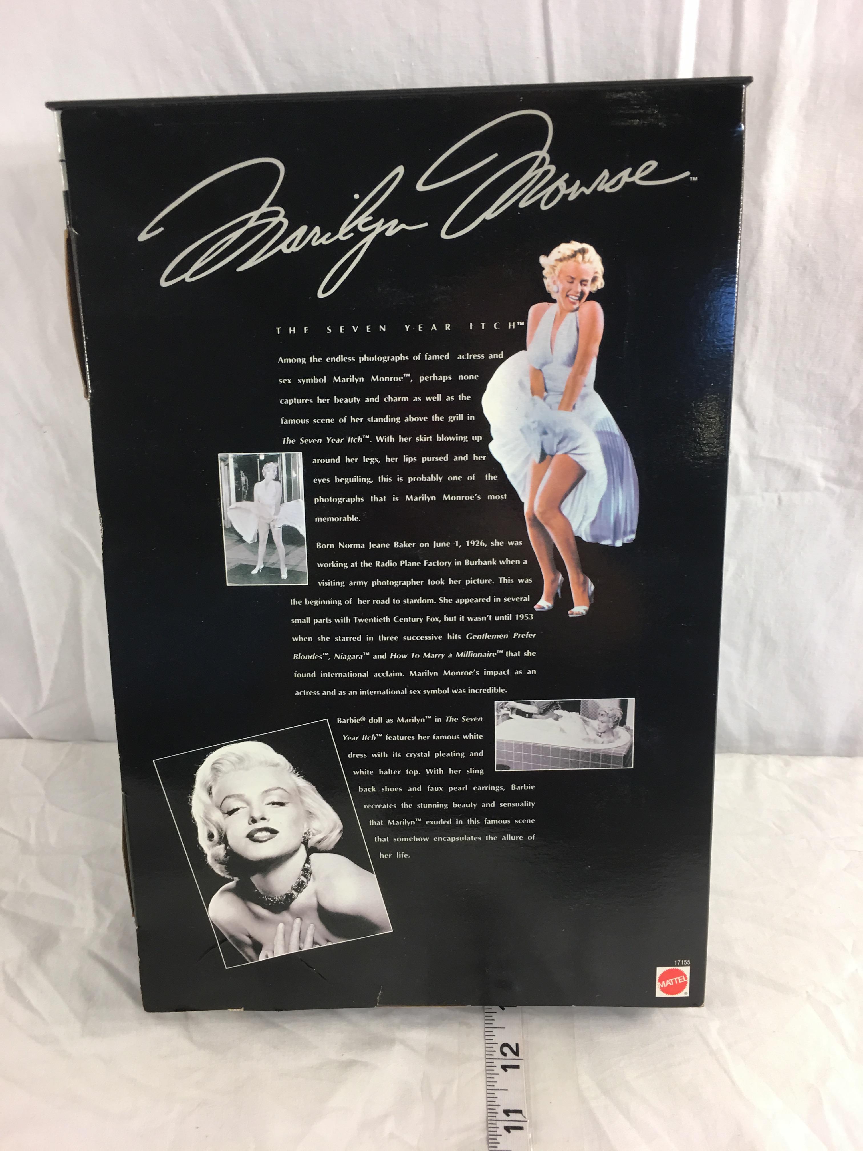 NIB Collector Edition Barbie Doll Barbie As Maridyn The Seven Year itch Doll 13.5"tall Box