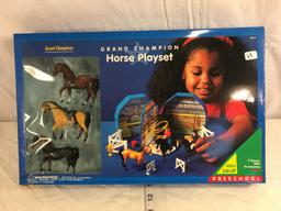 Collector Grand Champion Horse Playset Preschool 3 Horses with Accessories