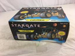 Collector Loose in Box Stargate with Shooting Alien Blaster Cruiser