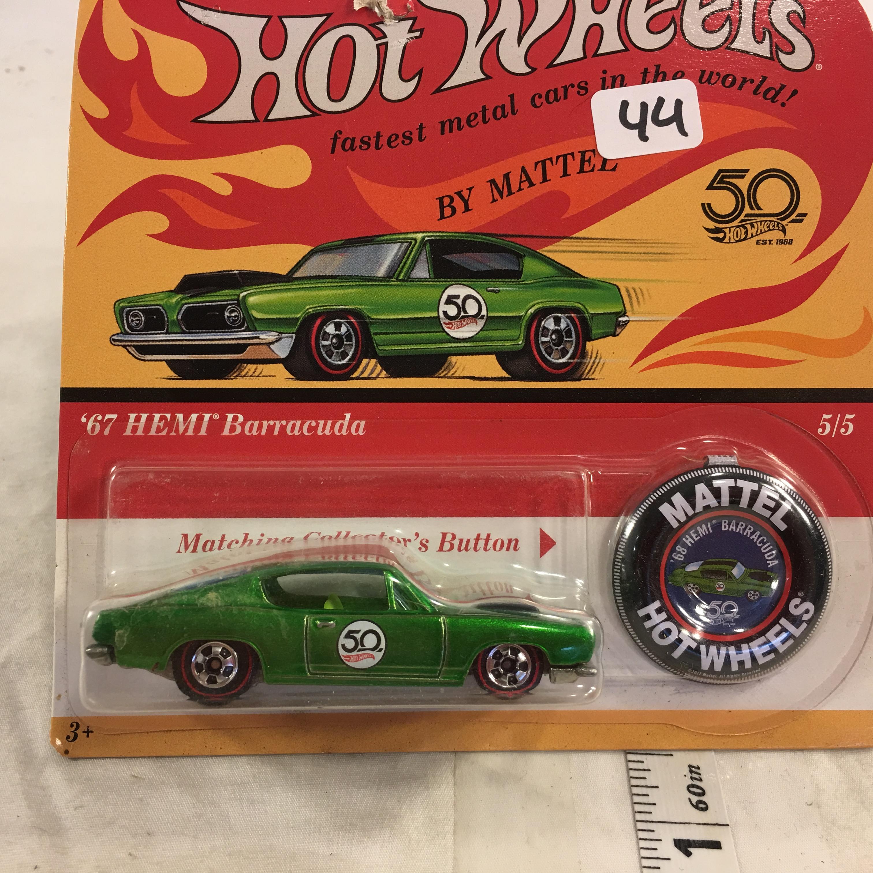 NIP Collector Hot wheels By Mattel '67 HEMI Barracuda 5/5 Redline Matching Button