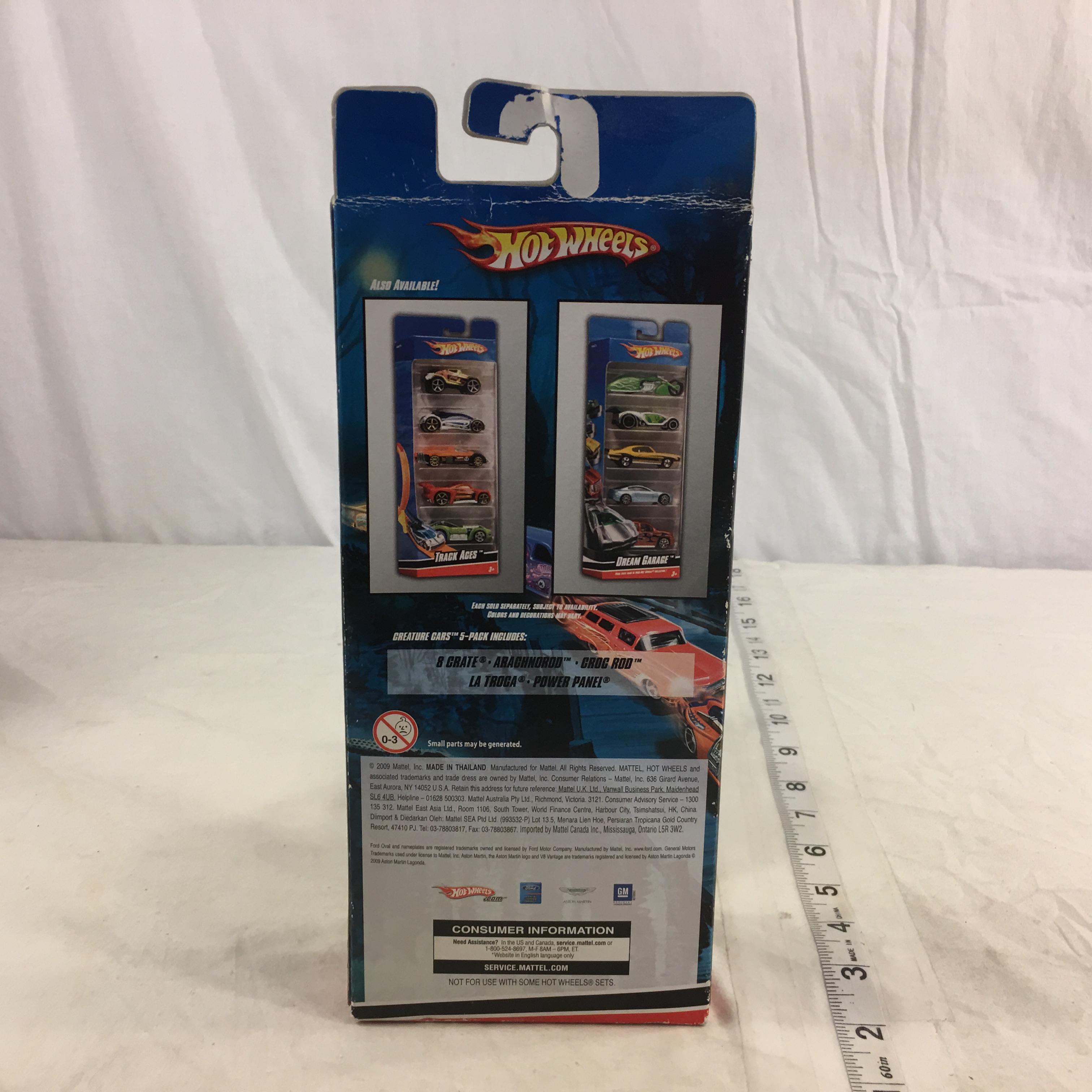 NIP Collector Hot wheels Mattel Creature Cars Gift pack Cars