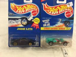 Lot of 2 Pieces Collector New in Package Hot wheels 1/64 Scale Die-cast Metal & Plastic Parts