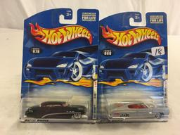 Lot of 2 Pieces New in Package Hot wheels Mattel 1/64 Scale Die-Cast Metal & Plastic Parts Cars