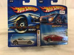 Lot of 2 Pieces Collector New in Package Hot wheels cars 1/64 Scale DieCast Metal & Plastic  Parts