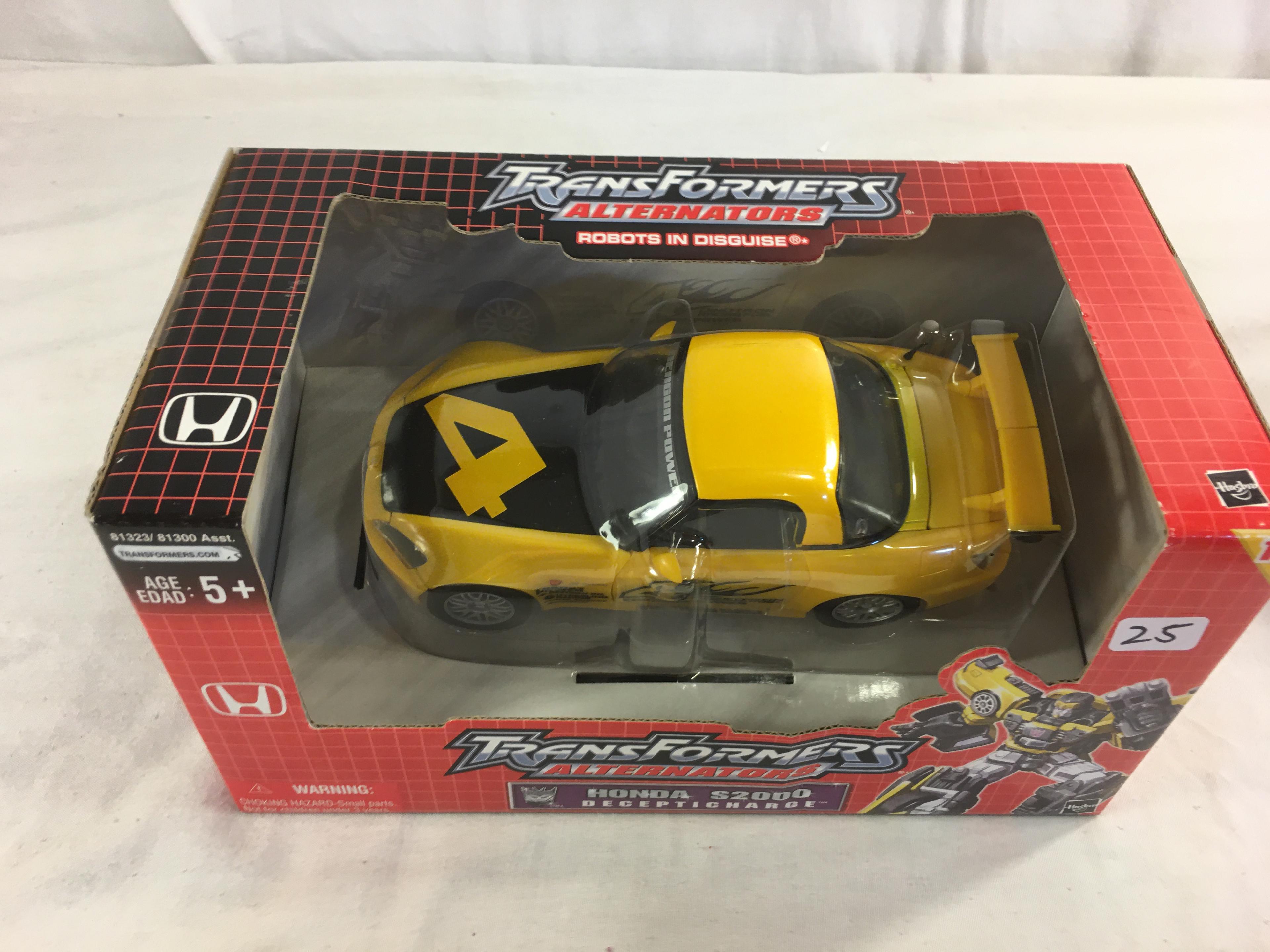 NIB Hasbro Transformers Alternators Honda S2000 Deceipticharge