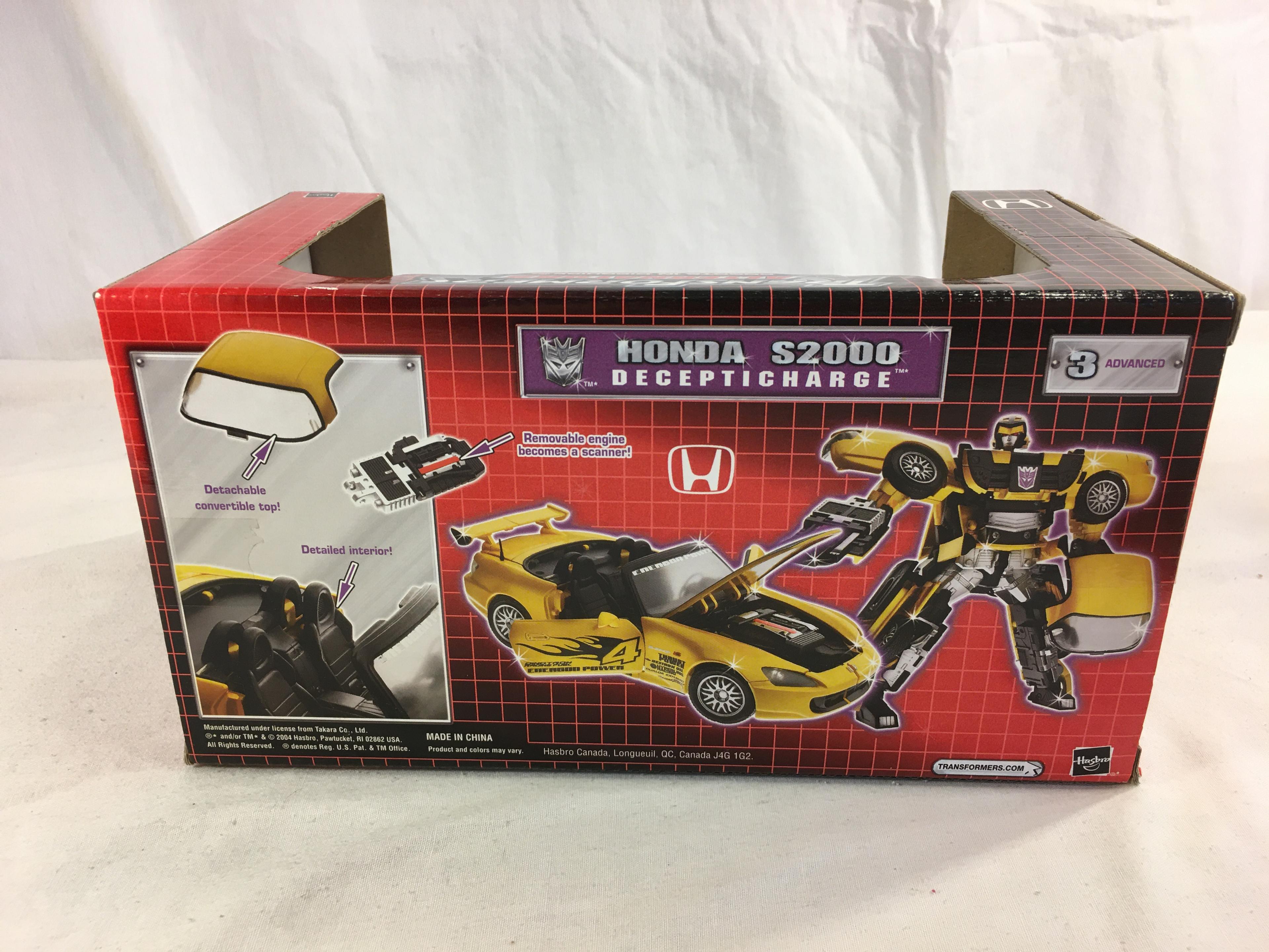 NIB Hasbro Transformers Alternators Honda S2000 Deceipticharge