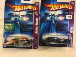 Lot of 2 Pieces Collector New in Package Hot wheels 1/64 Scale Die-cast Metal & Plastic Parts