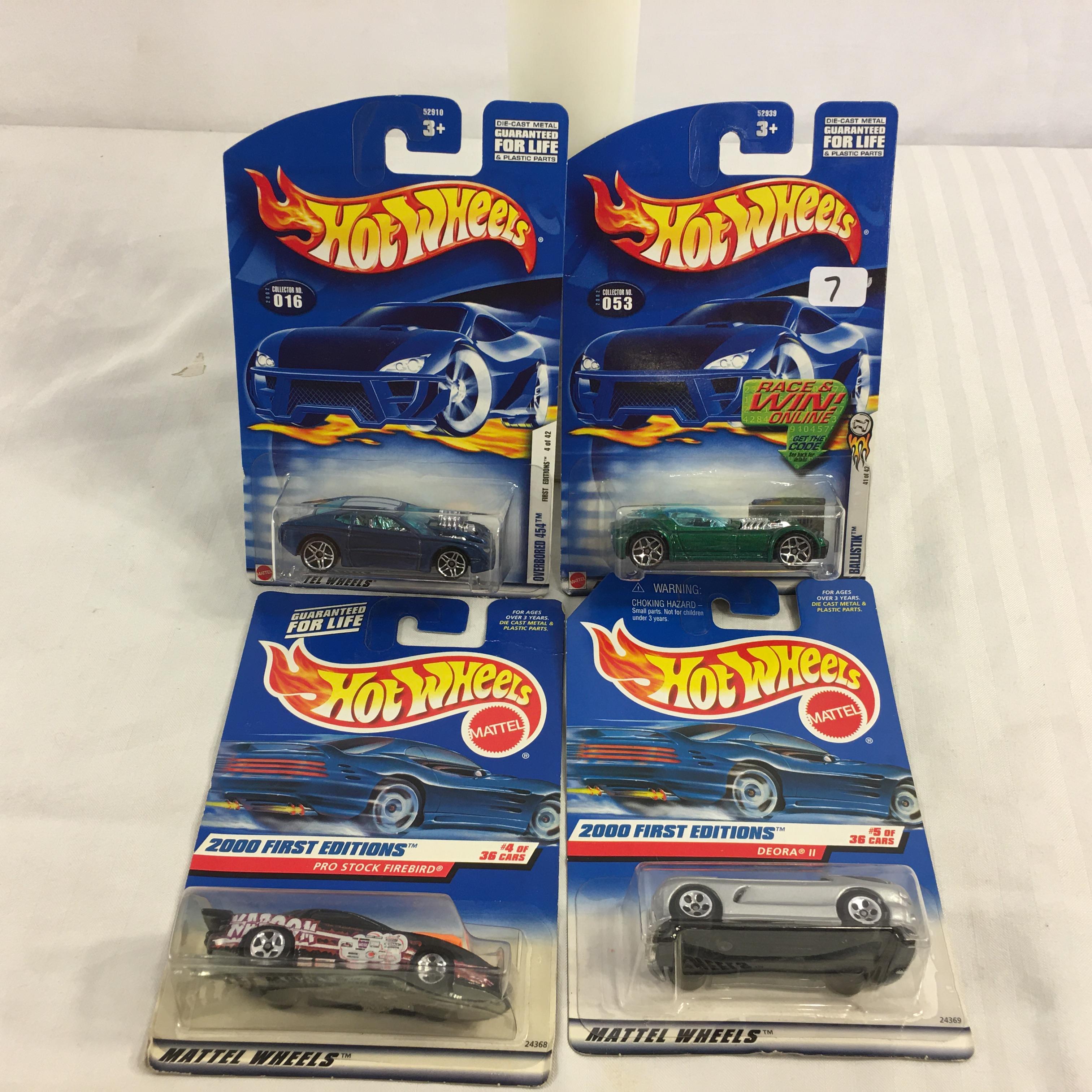 Lot of 4 Pieces Collector New in Package Hot wheels 1/64 Scale Die-cast Metal & Plastic Parts