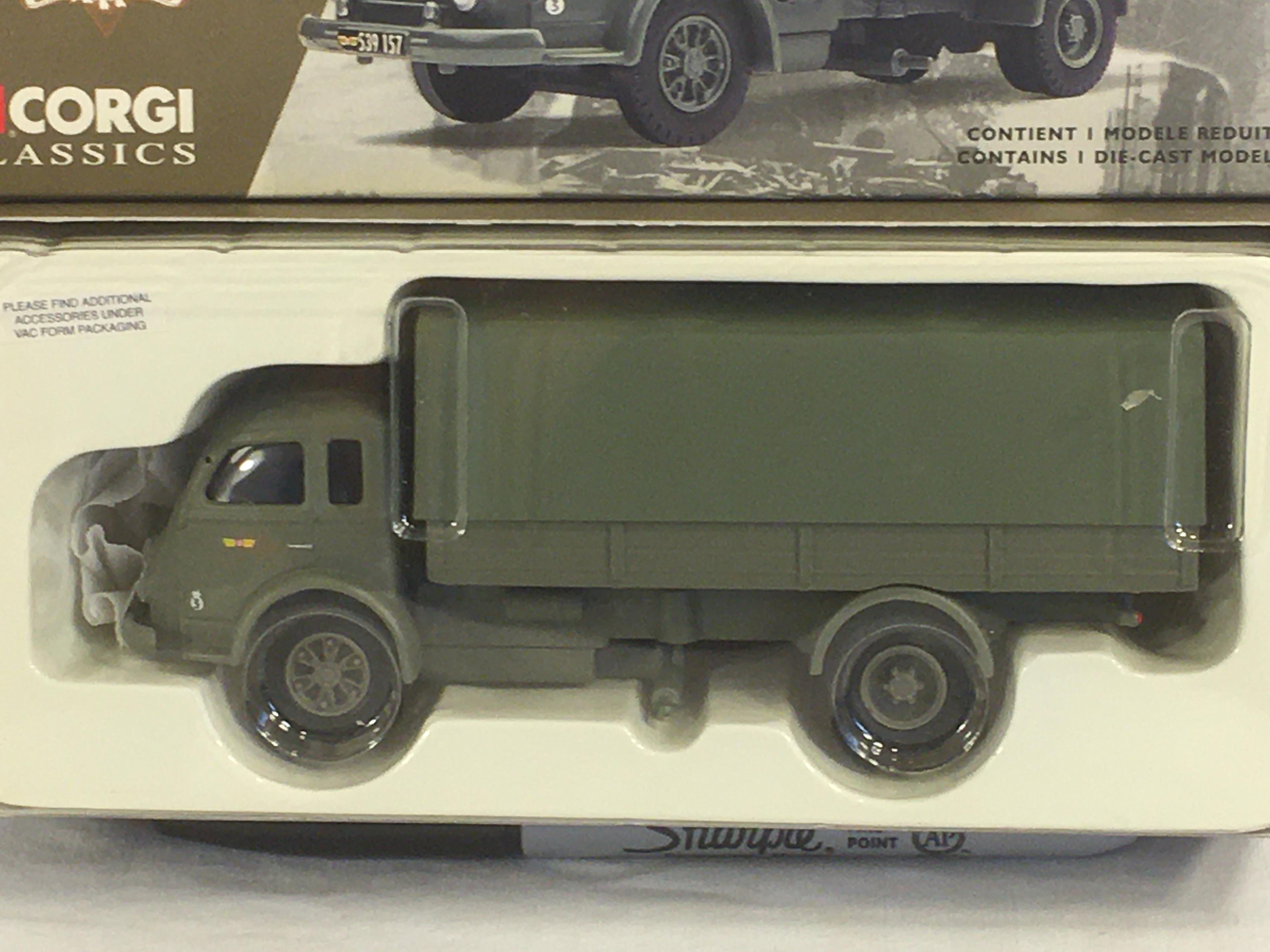 Collector Corgi Classics Renault Military Bus 1:50 Scale Die Cast Limited Edition