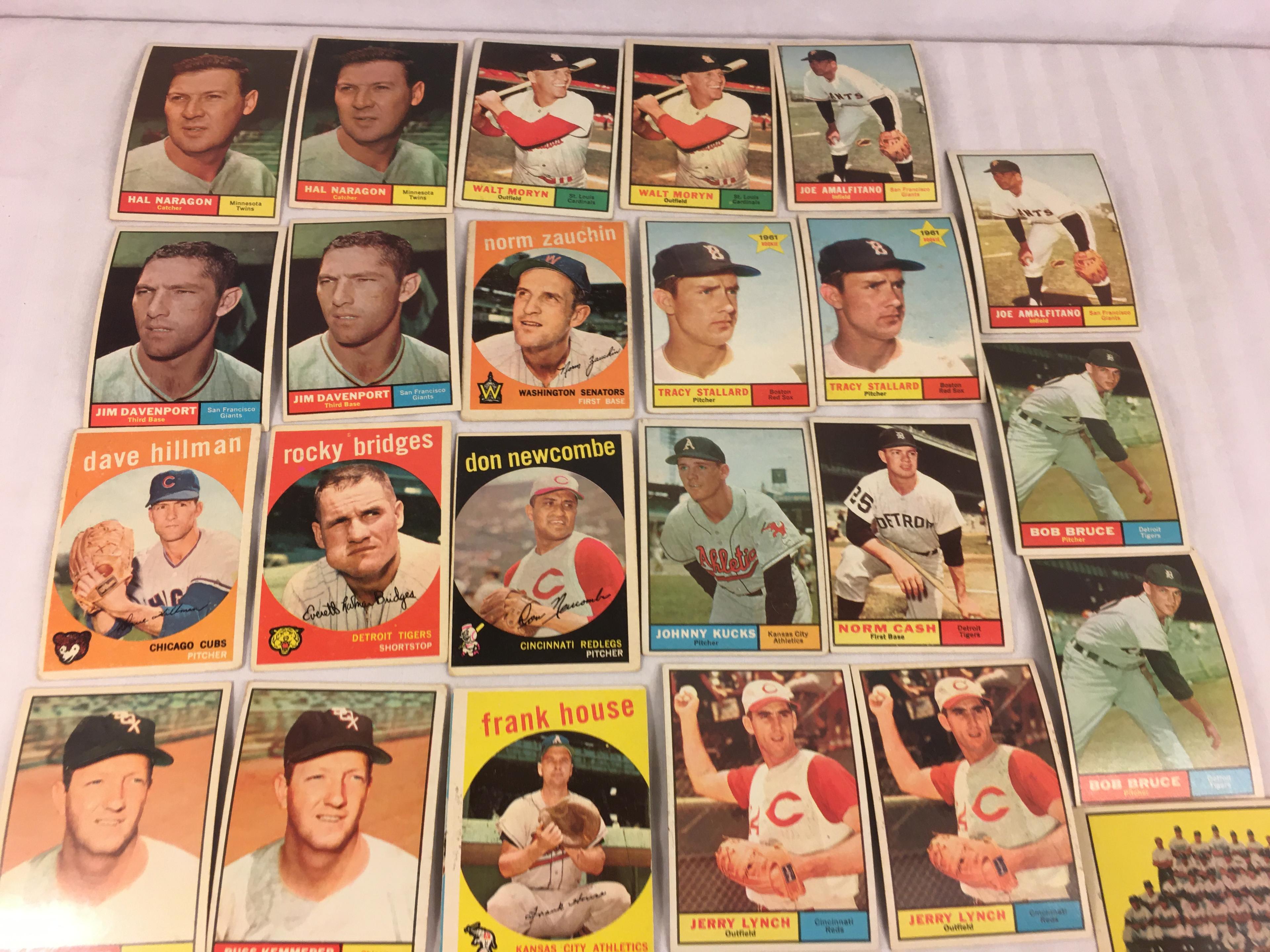 Lot of 30 Collector Vintage Baseball Sport Trading Cards  Assorted Players and Sport Cards