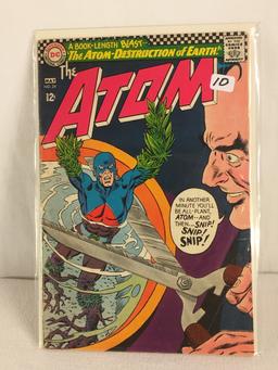 Collector Vintage DC, Comics The ATOM The ATOM Destruction Of Earth Comic Book NO.24