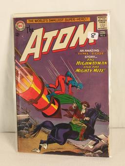 Collector Vintage DC, Comics The ATOM an Amazing Time Pool Comic Book NO.6