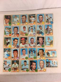 Lot of 30 Pcs Loose Collector Vintage Sport Trading Baseball Cards Assorted Players & Cards