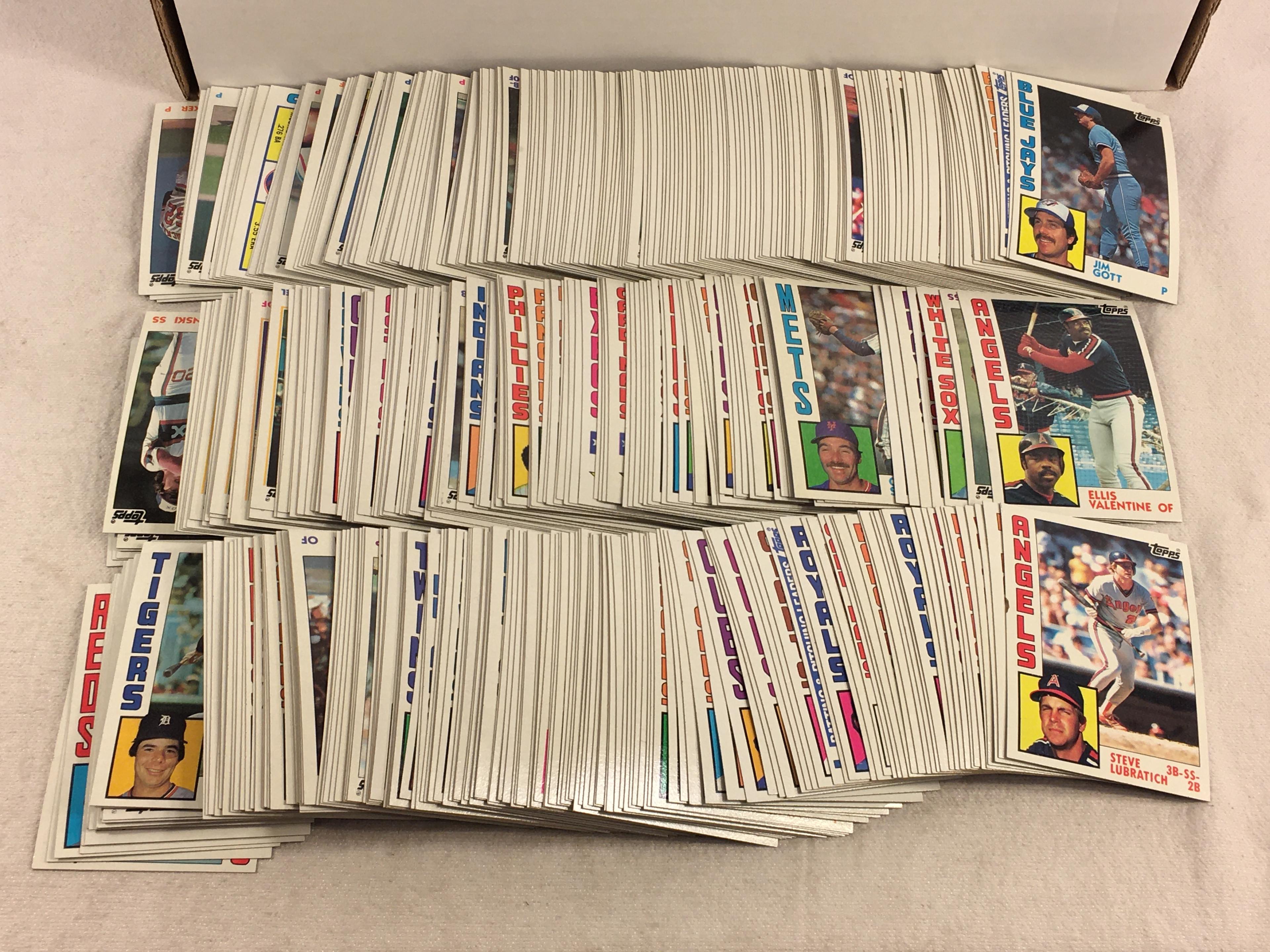 Collector Loose Vintage Topps 1984 Vintage Baseball Trading Cards In A Box