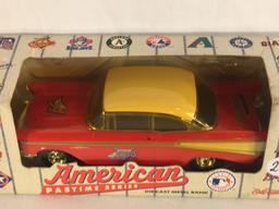 Collector ERTL Collectible American Pastime Series DieCast metal Bank 1/24 Scale