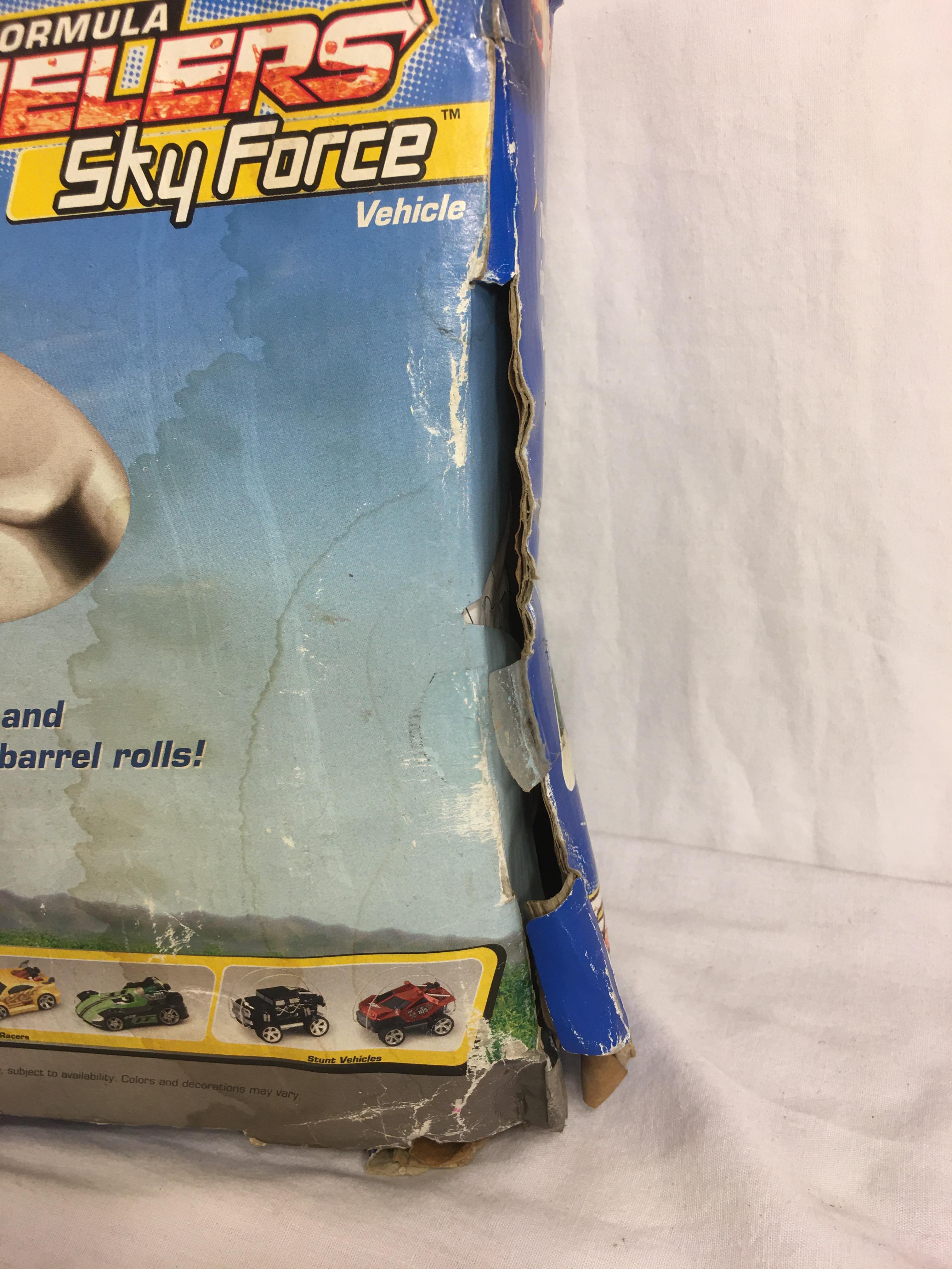 Hot wheels Formula Fuelers Sky Force 2 in 1 Action Size: 17.5 by 10" Box Has Damage