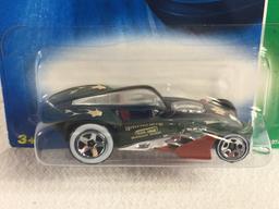 Collector Hotwheels Treasure Hunts Brutallistic 1/64 Scale Die Cast Car #7/12